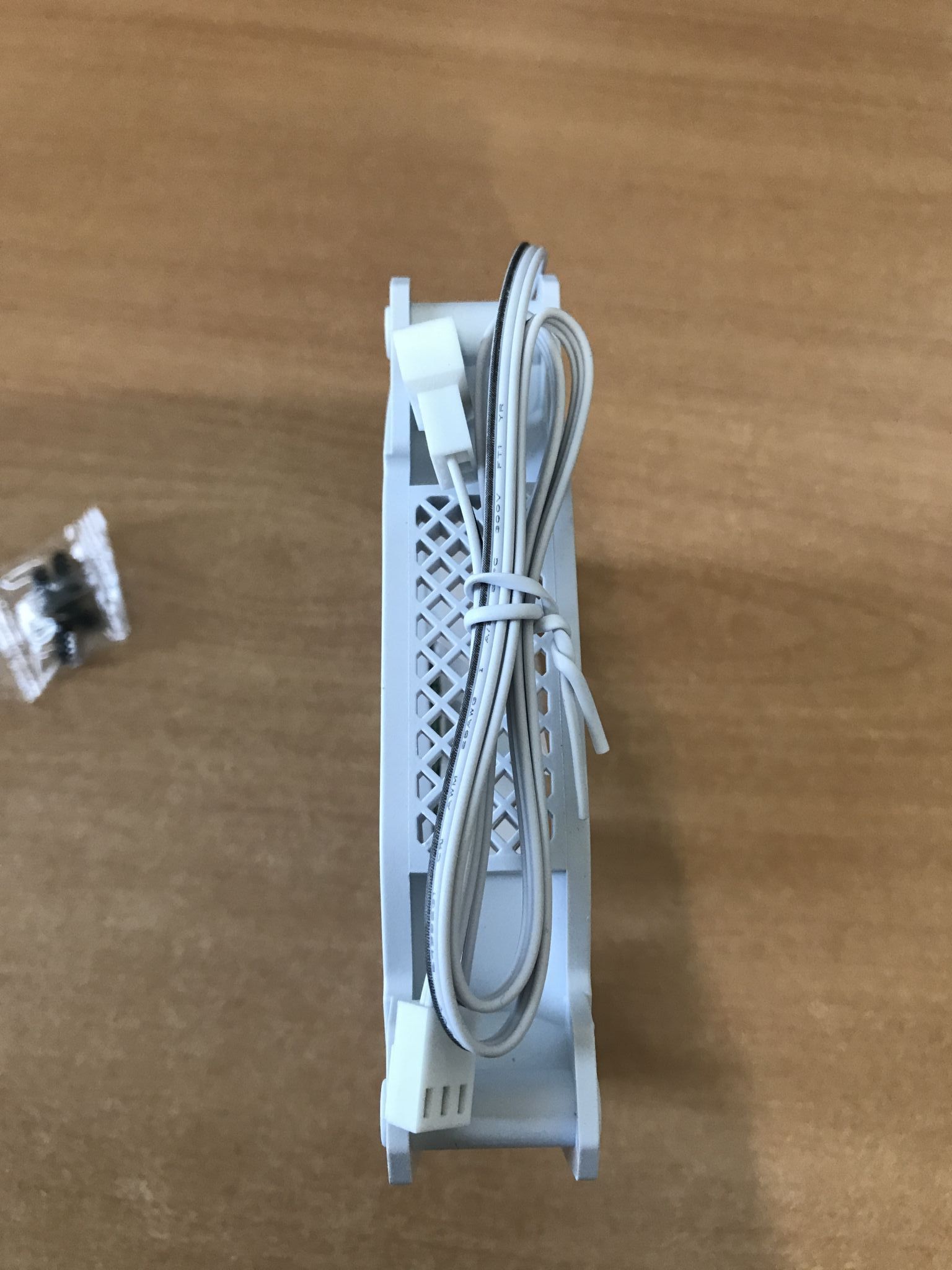 Вентилятор для корпуса 1STPLAYER F1 White 120mm LED 5-color 1000rpm ...