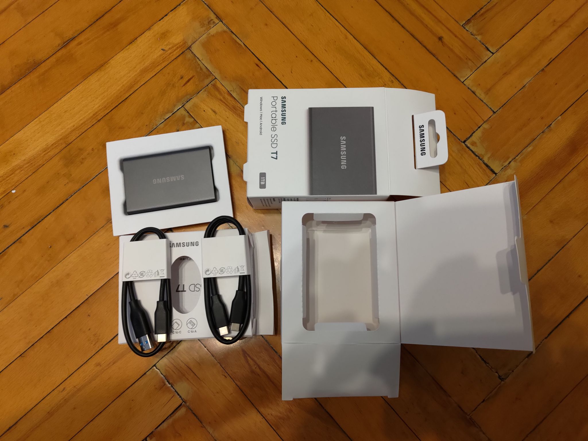 Внешний SSD диск Samsung 1.8 T7 1.0 Tb USB 3.2 Type-C Titanium MU ...