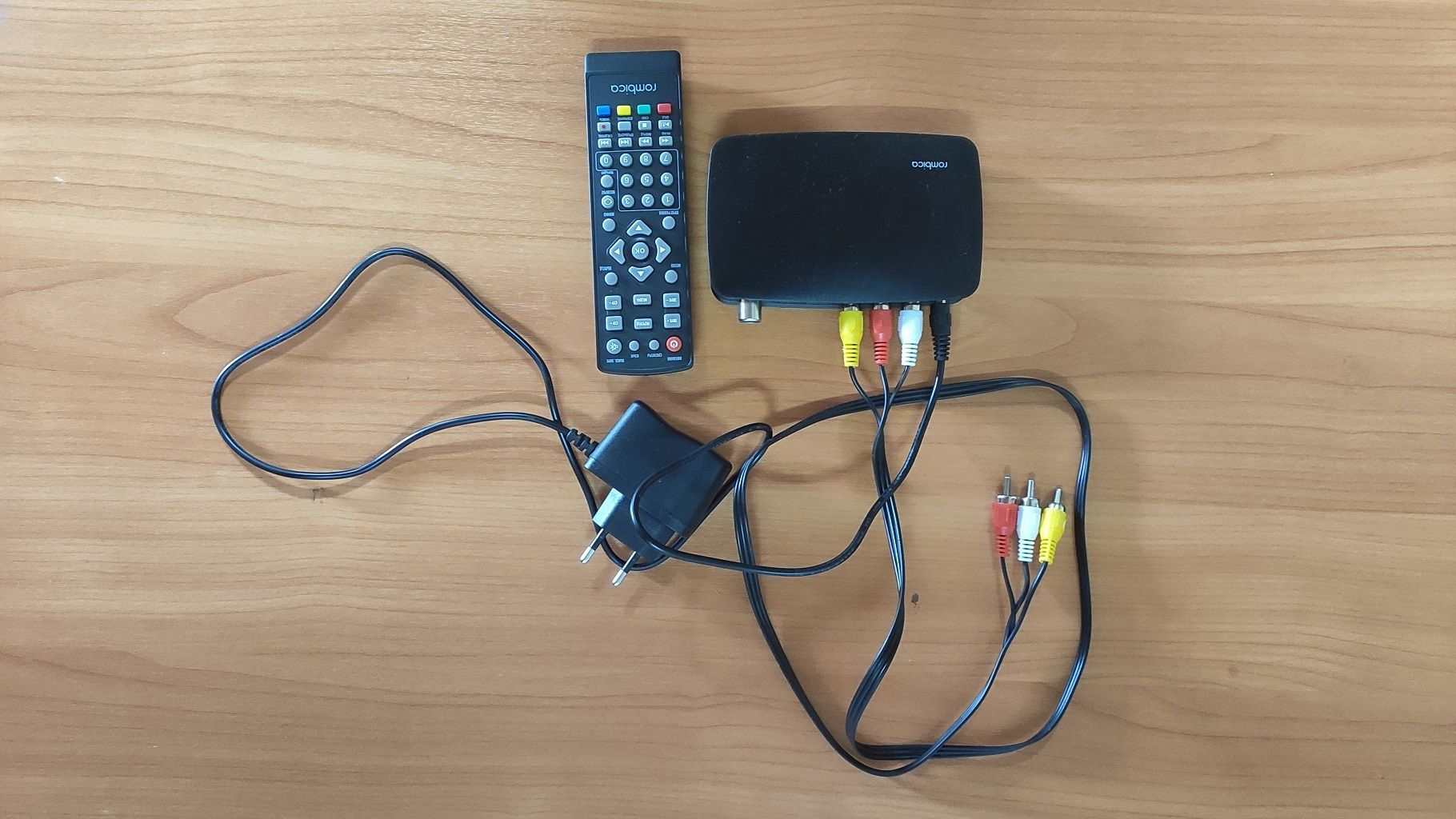 Ресивер DVB-T2 Rombica Cinema TV v07 — купить в интернет-магазине ...