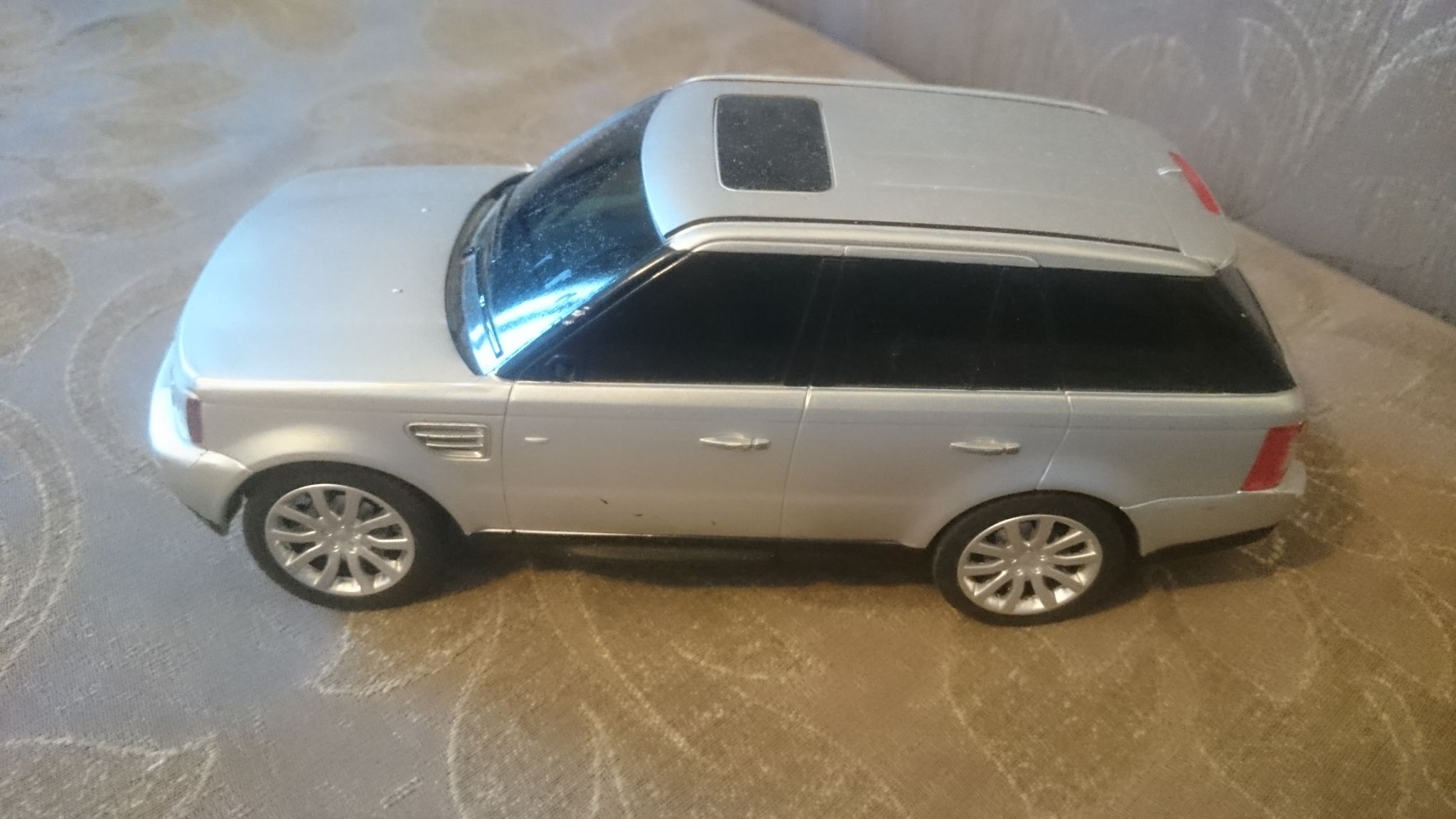 Машина на радиоуправлении RASTAR 30300 Range Rover Sport, 1:24 серебро ...