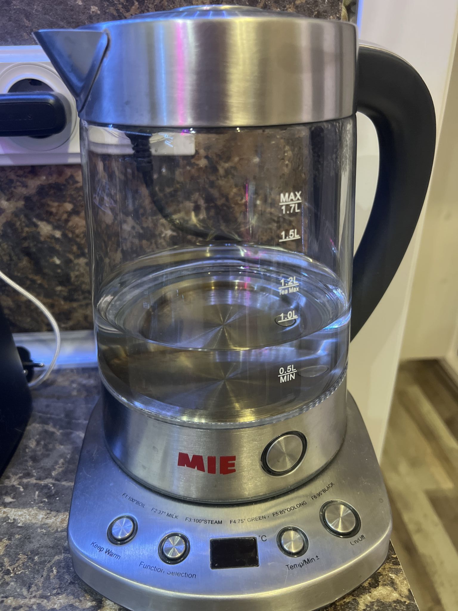 Купить Чайник MIE Smart Kettle 100 в интернет-магазине ОНЛАЙН ТРЕЙД.РУ