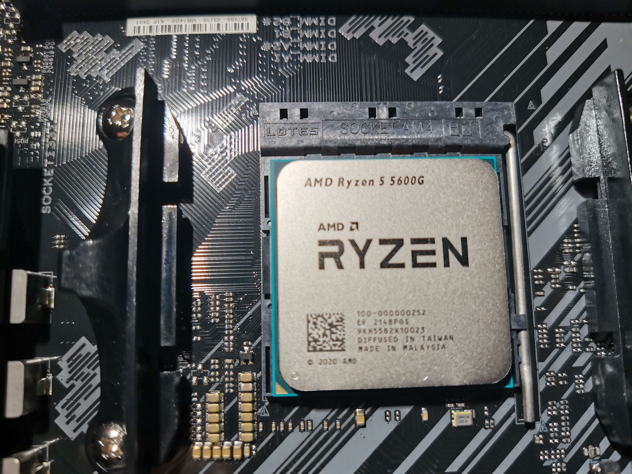 Процессор AMD Ryzen 5 5600G AM4 OEM 100-000000252 — купить по низкой ...