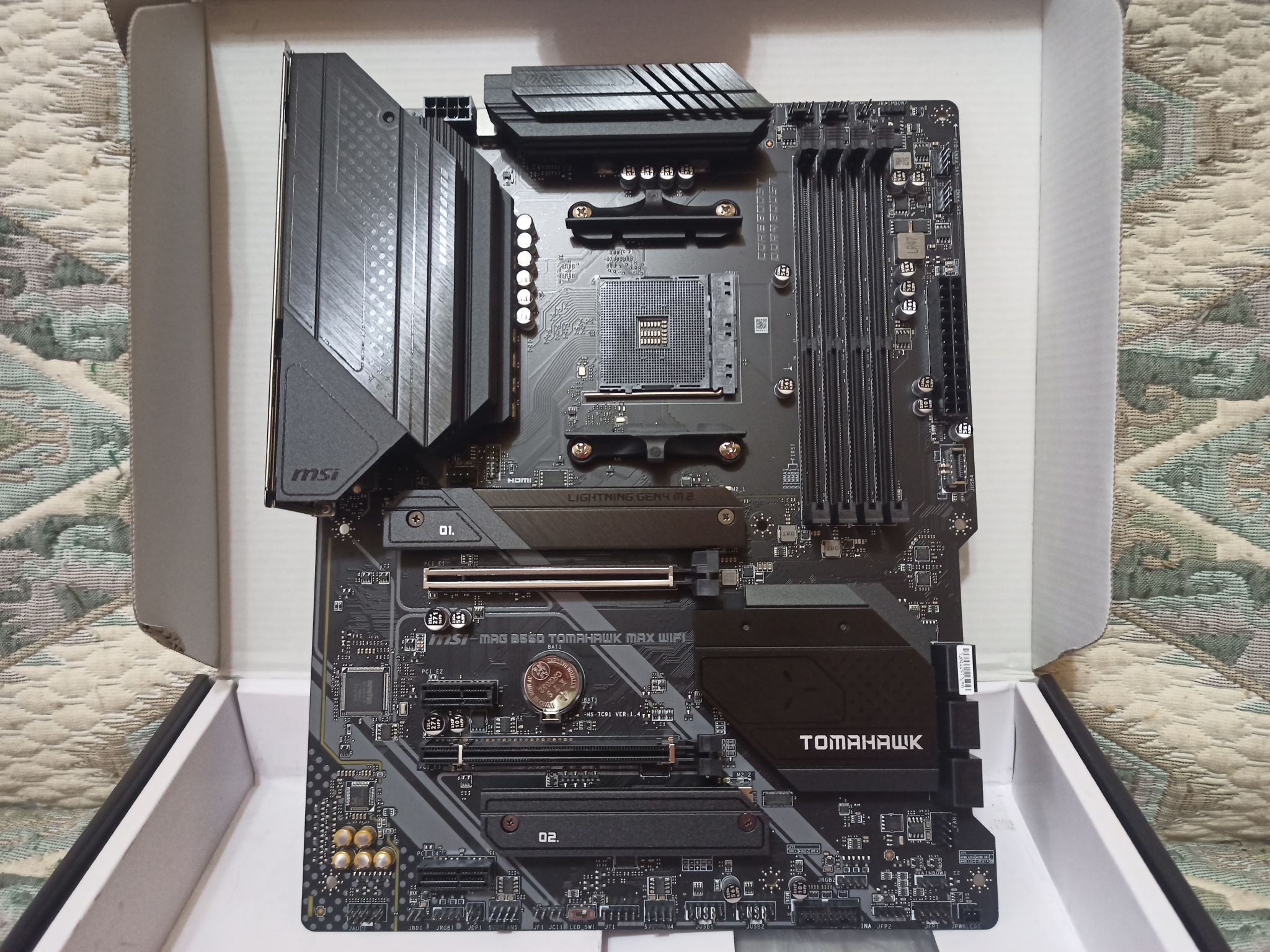 Материнская плата MSI MAG B550 TOMAHAWK MAX WIFI (AM4, ATX) — купить по ...