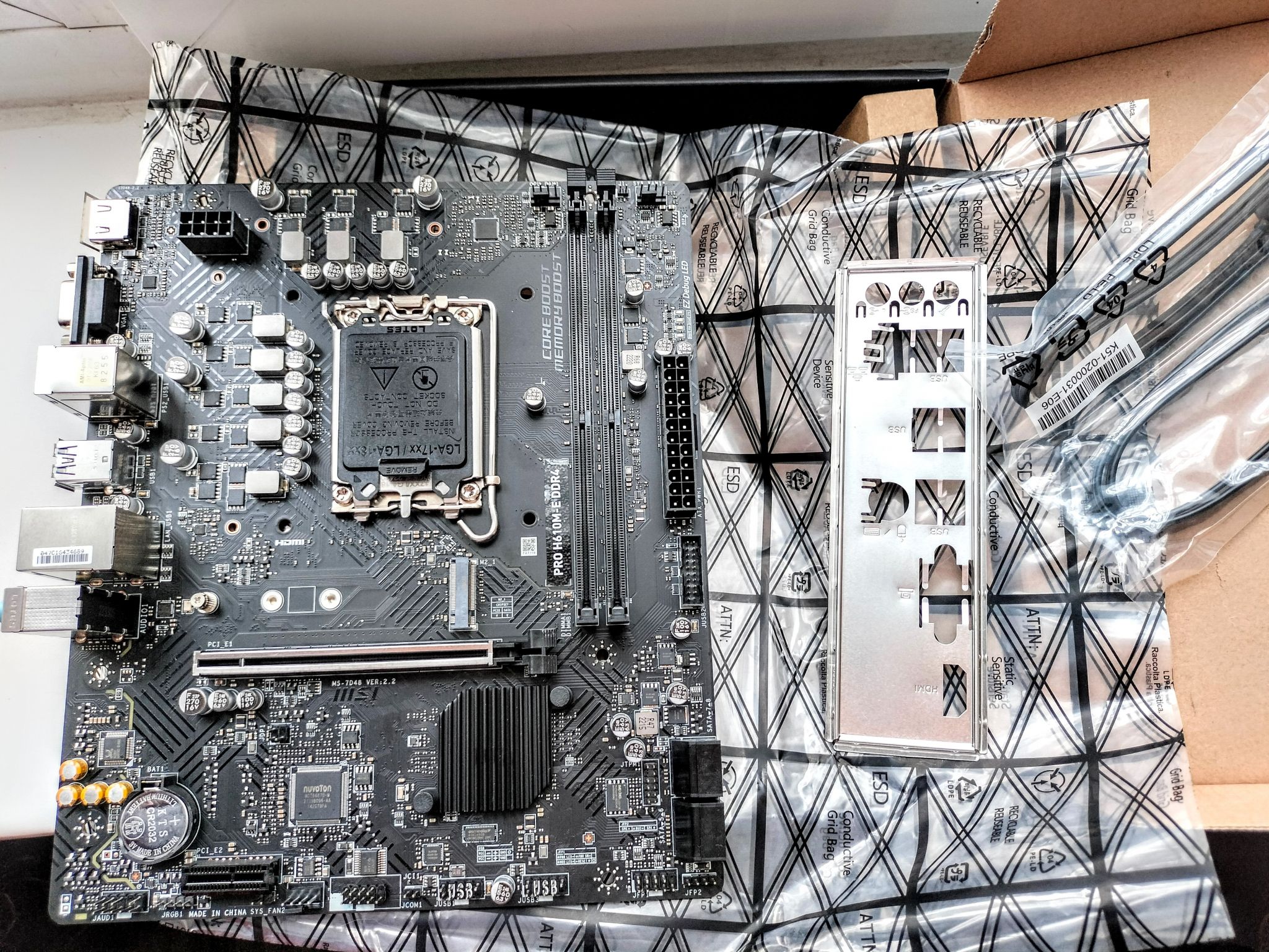 Материнская плата MSI PRO H610M-E DDR4 (LGA1700, mATX) — купить по ...