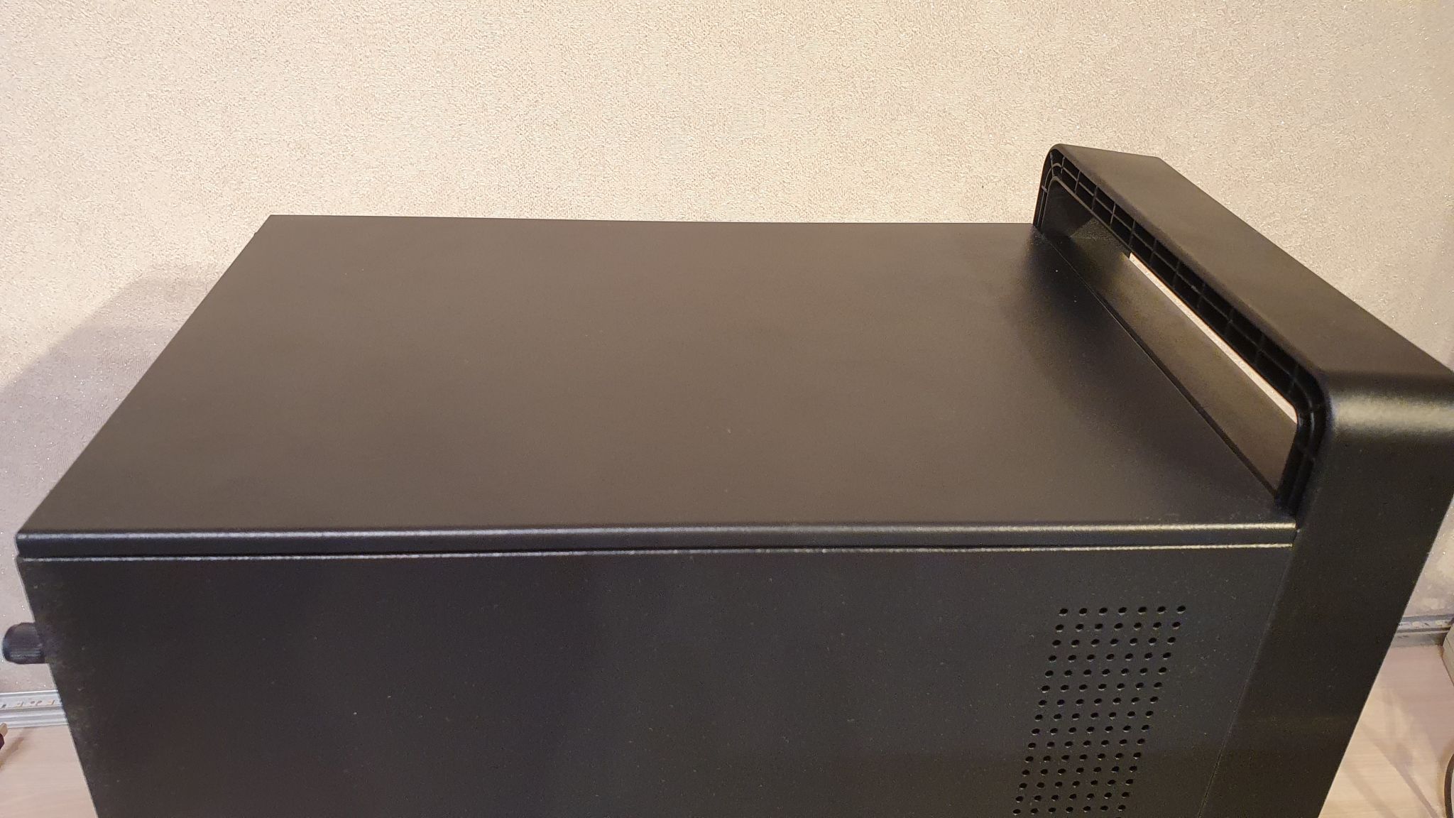 Корпус AeroCool CS-109-S-BK-v1 4711099472390 — купить по низкой цене в ...