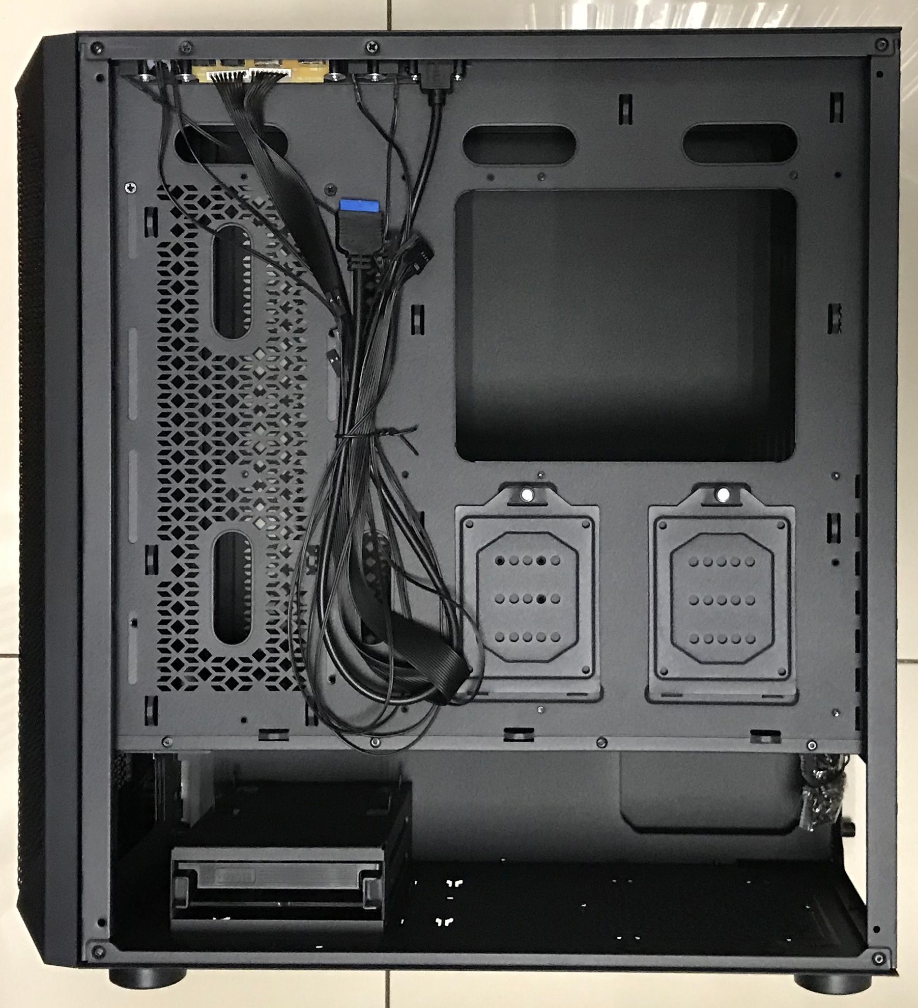 Корпус 1STPLAYER DK 14HDD MC, черный (DK-14HDD-MC) — купить по низкой ...