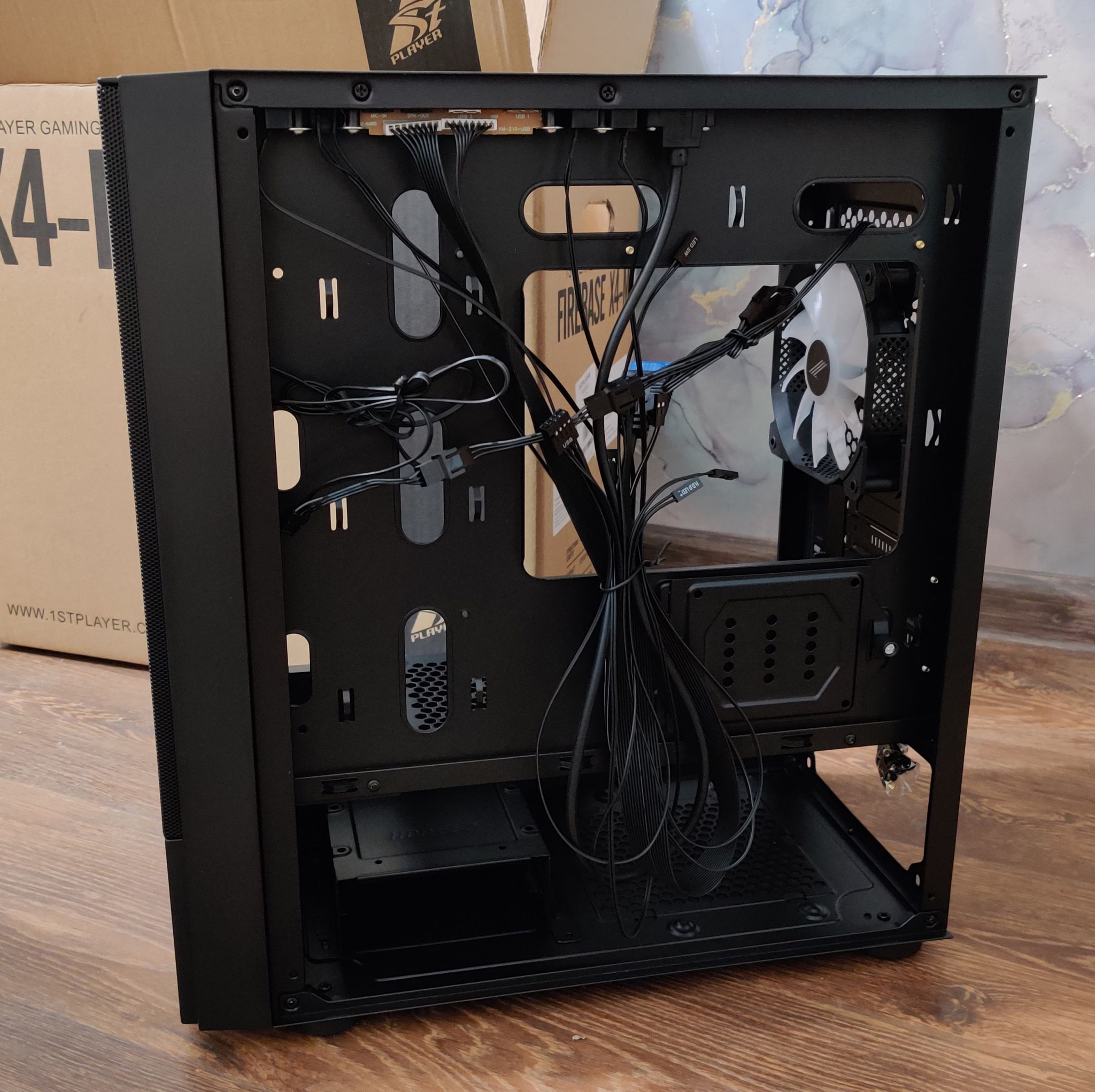 Корпус 1STPLAYER FIREBASE X4-M Black X4-M-BK-2F1P-1F1 — купить в ...