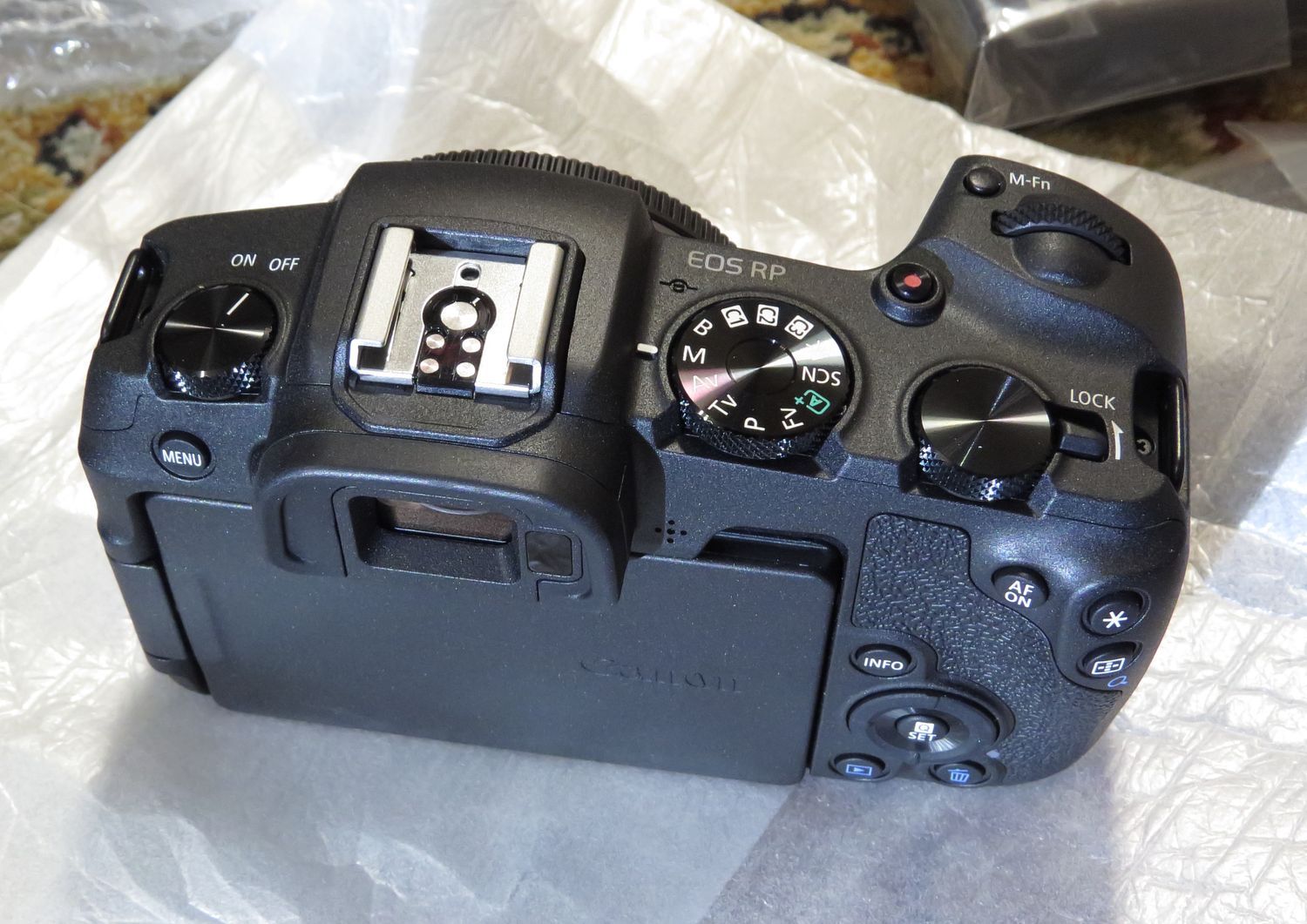 Цифровой фотоаппарат Canon EOS RP Kit RF 24-105mm f/4-7.1 IS STM ...
