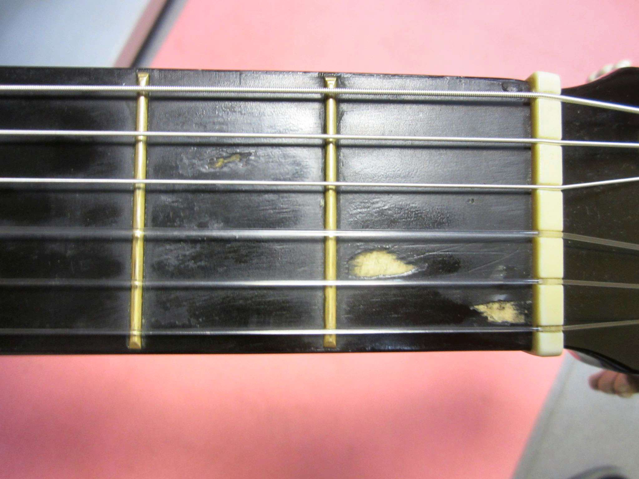 струны aquila strings ukulele carbon black. металлические струны. гитара с нейлоновыми струнами. струны для укулеле карбон. флюорокарбоновые струны.