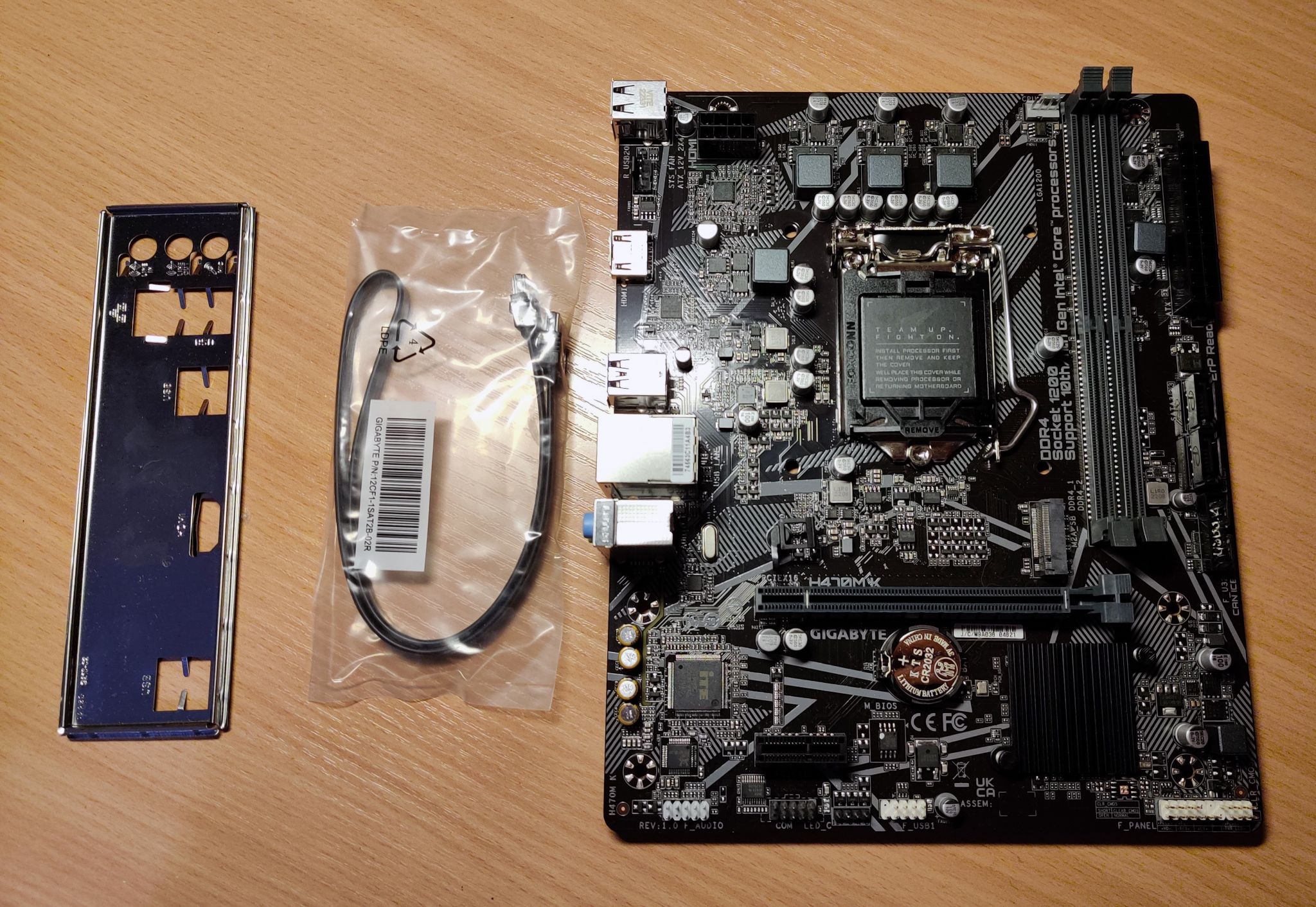 Материнская плата GIGABYTE H470M-K (LGA 1200, mATX) H470M K — купить по ...