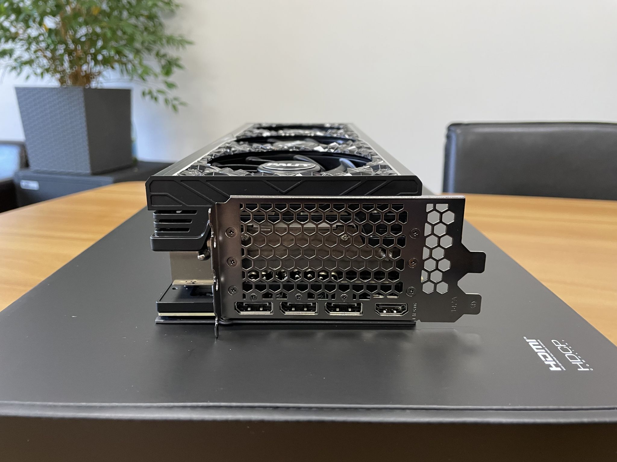 Видеокарта Palit GeForce RTX 4090 GameRock OC 24G NED4090S19SB-1020G ...