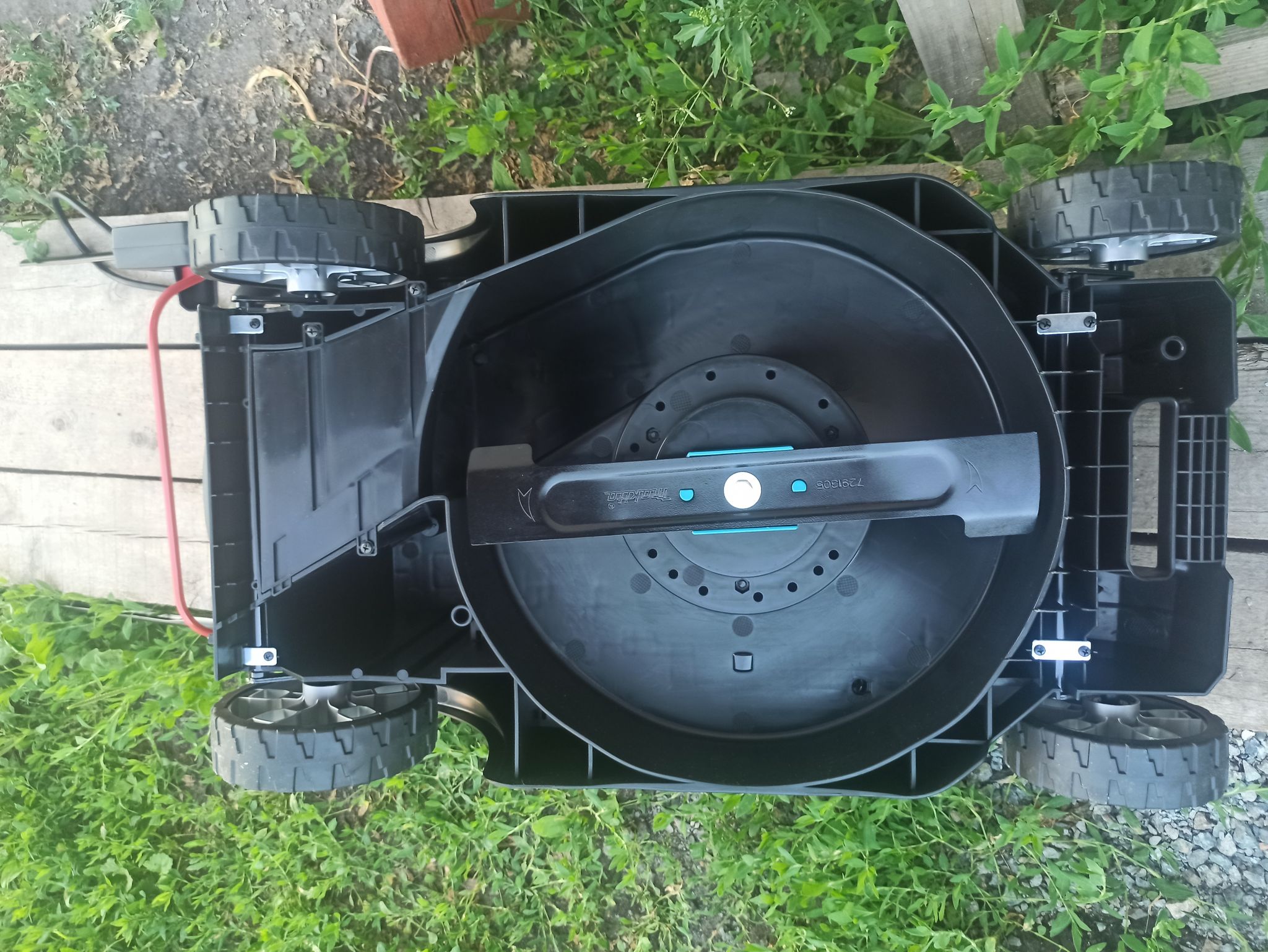 Газонокосилка аккумуляторная Makita DLM382PM2 LXT — купить по низкой ...