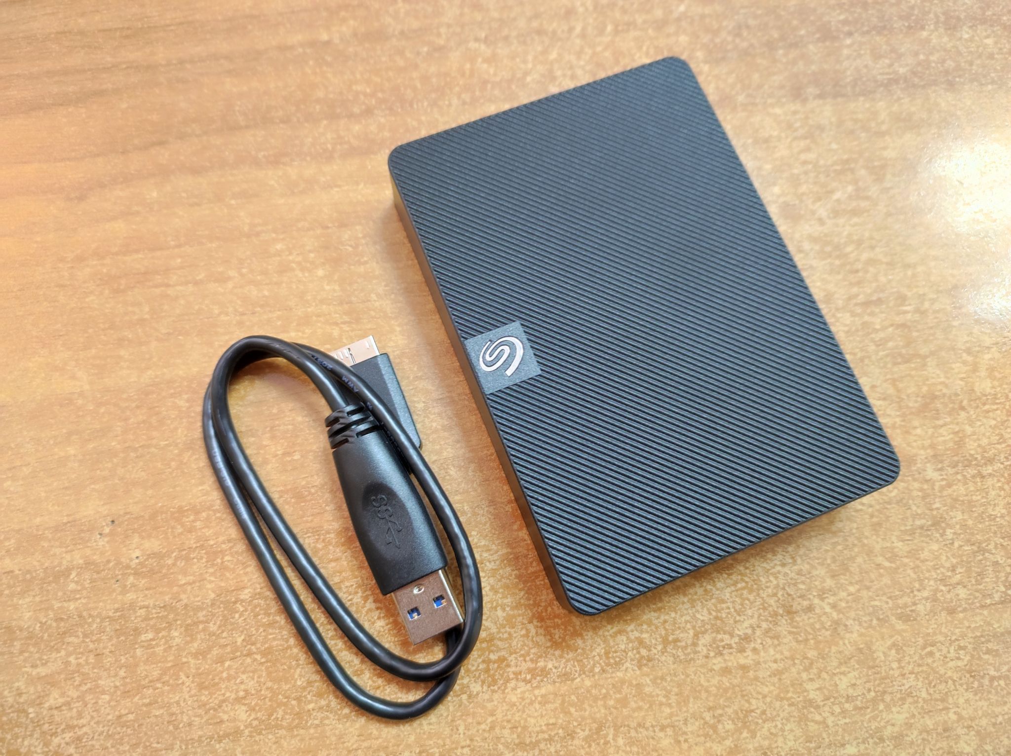 Внешний жесткий диск Seagate Expansion Portable, 4 ТБ, USB 3.0 ...