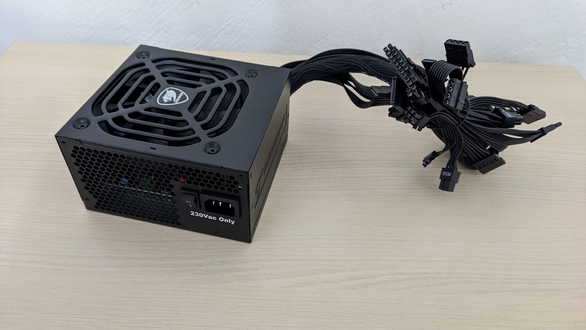 Блок питания Cougar XTC750, 750W, 80+ Standart, OEM — купить по низкой ...