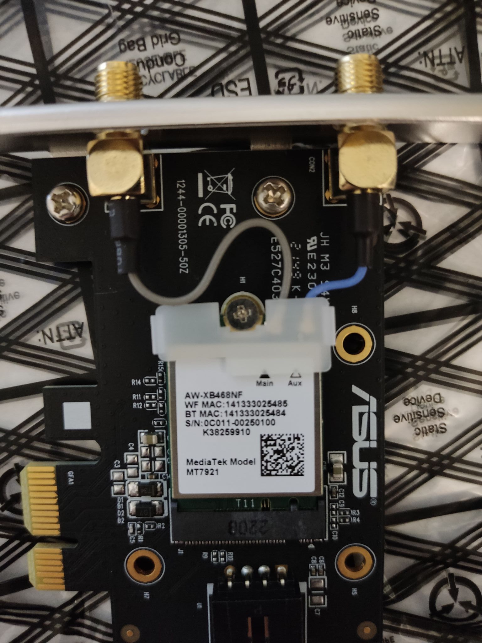 Сетевой адаптер Asus AX1800 PCI-E WiFi 6 + Bluetooth 5.2 PCE-AX1800 ...