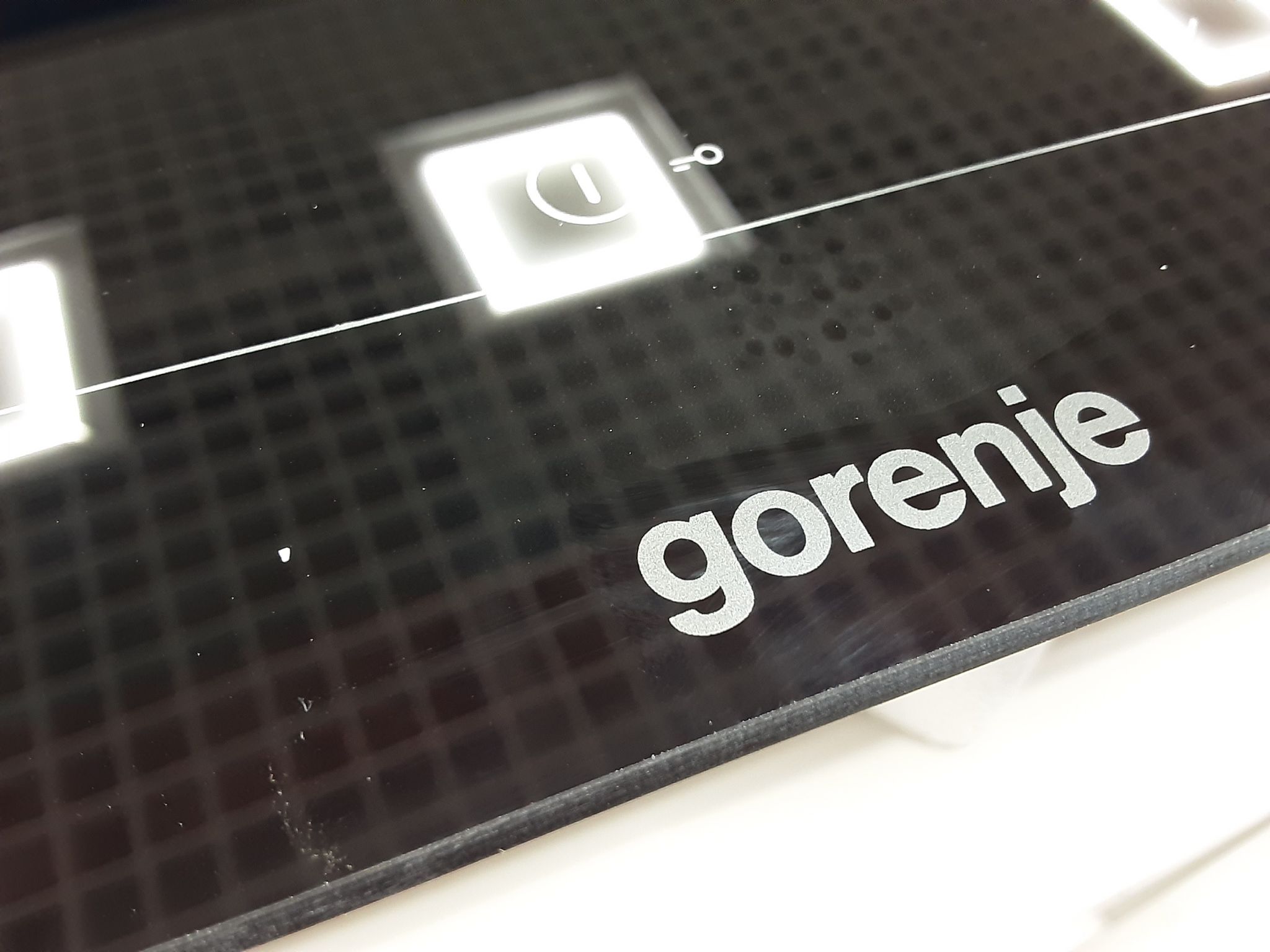 Купить Электрическая варочная панель Gorenje ECT641BSC в интернет ...