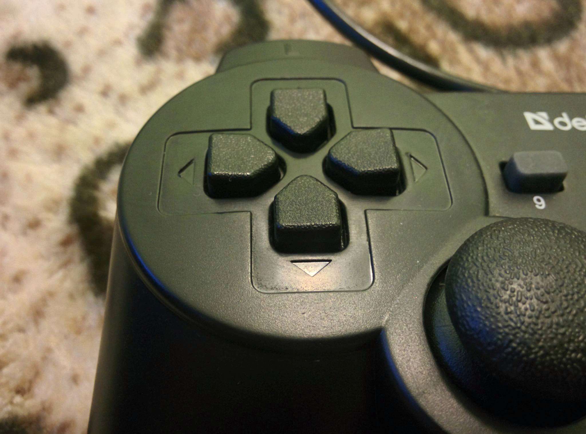 Gamepad defender omega