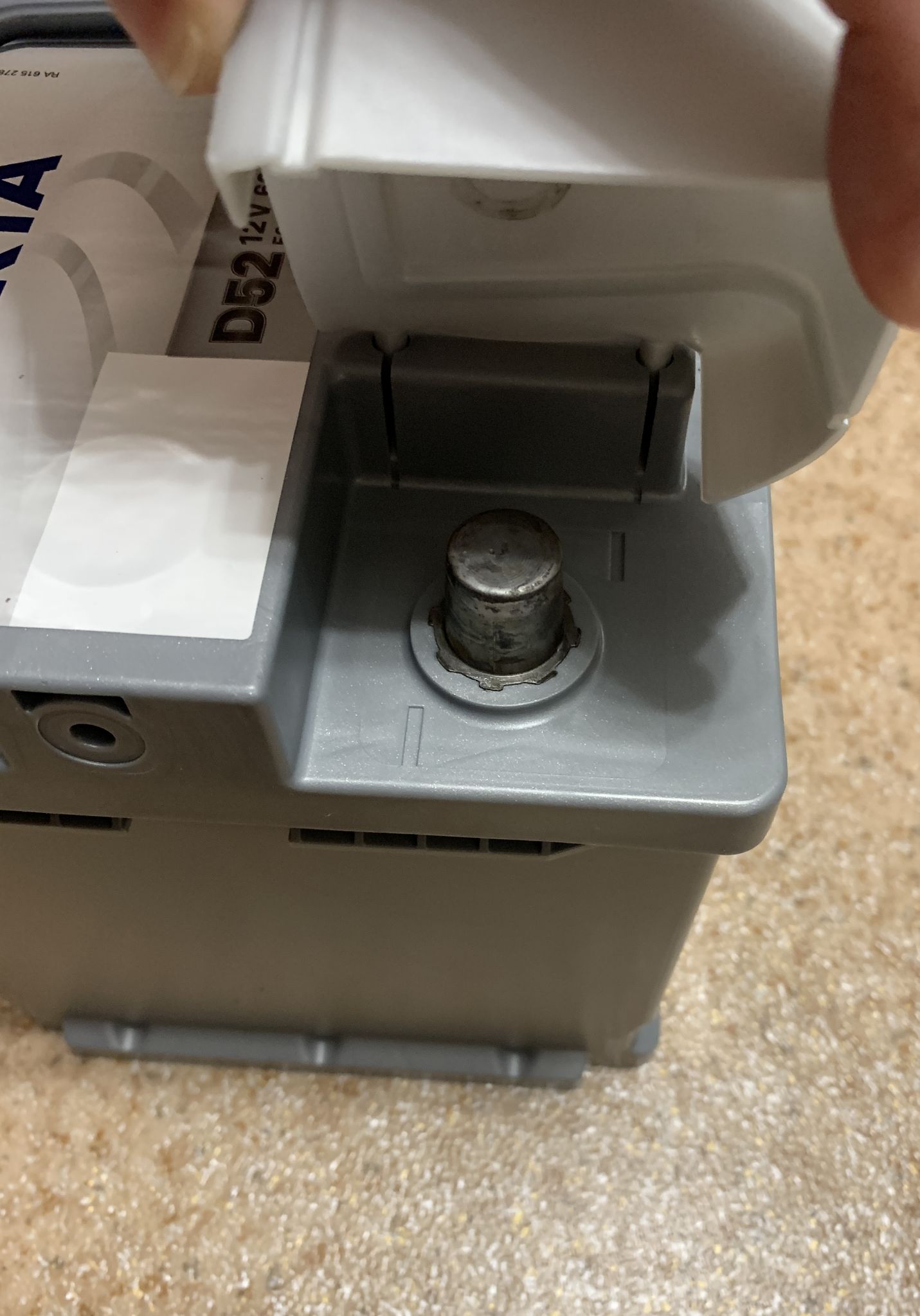 Аккумулятор VARTA D52/A8 Silver Dynamic AGM 560 901 068 Аккумулятор VARTA D52/A8 Silver Dynamic AGM 560 901 068