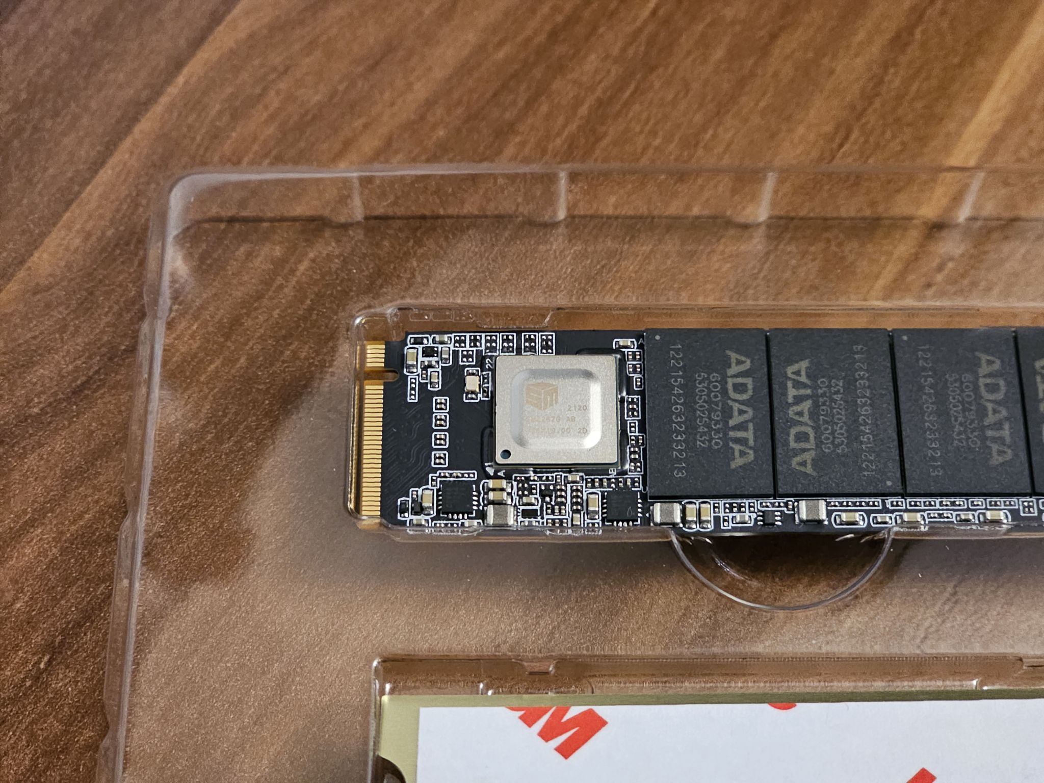 A data legend 800 m 2. A data legend 800 1 tb.