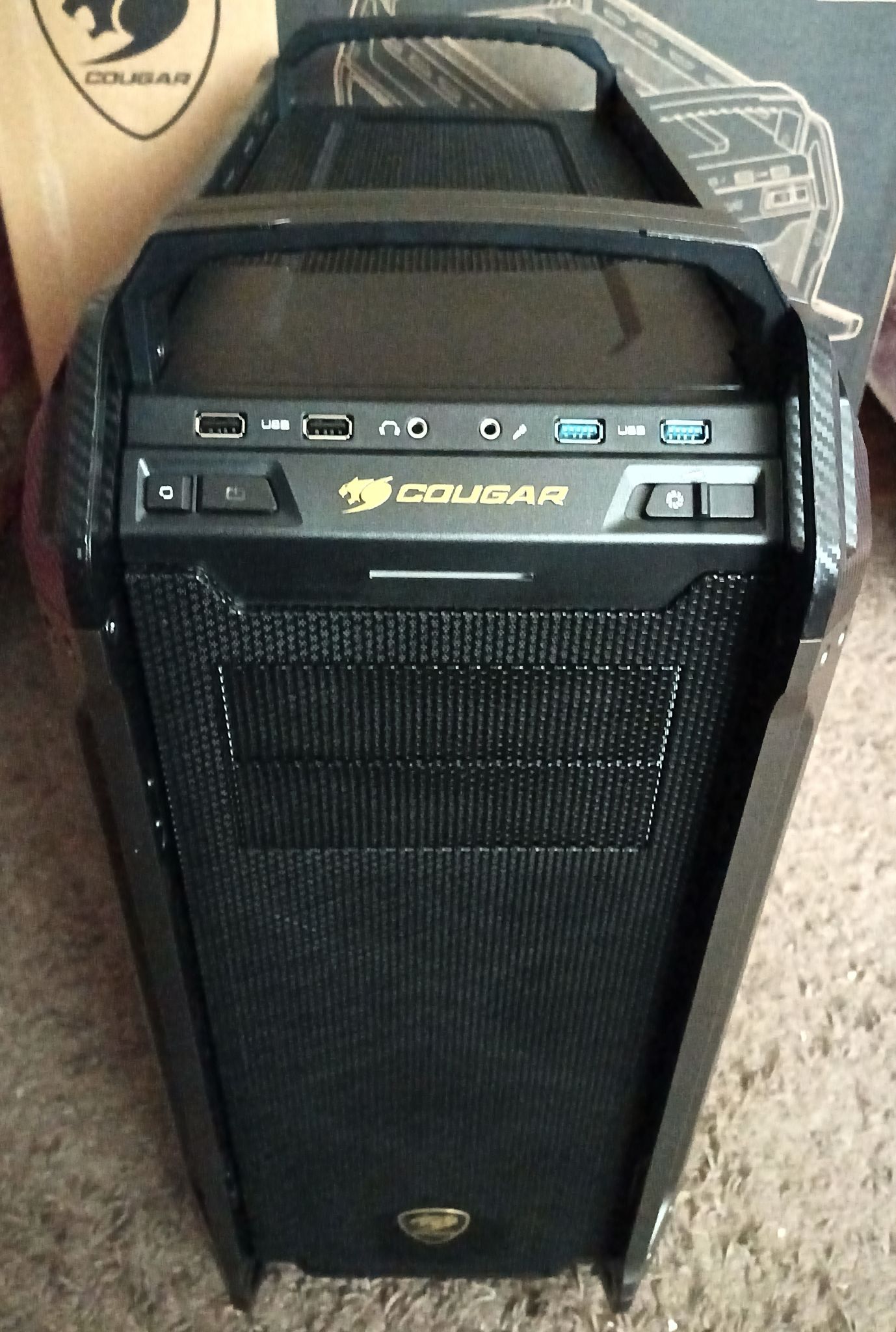 Корпус Cougar Panzer MAX-G, черный Panzer_Max_G — купить в интернет ...