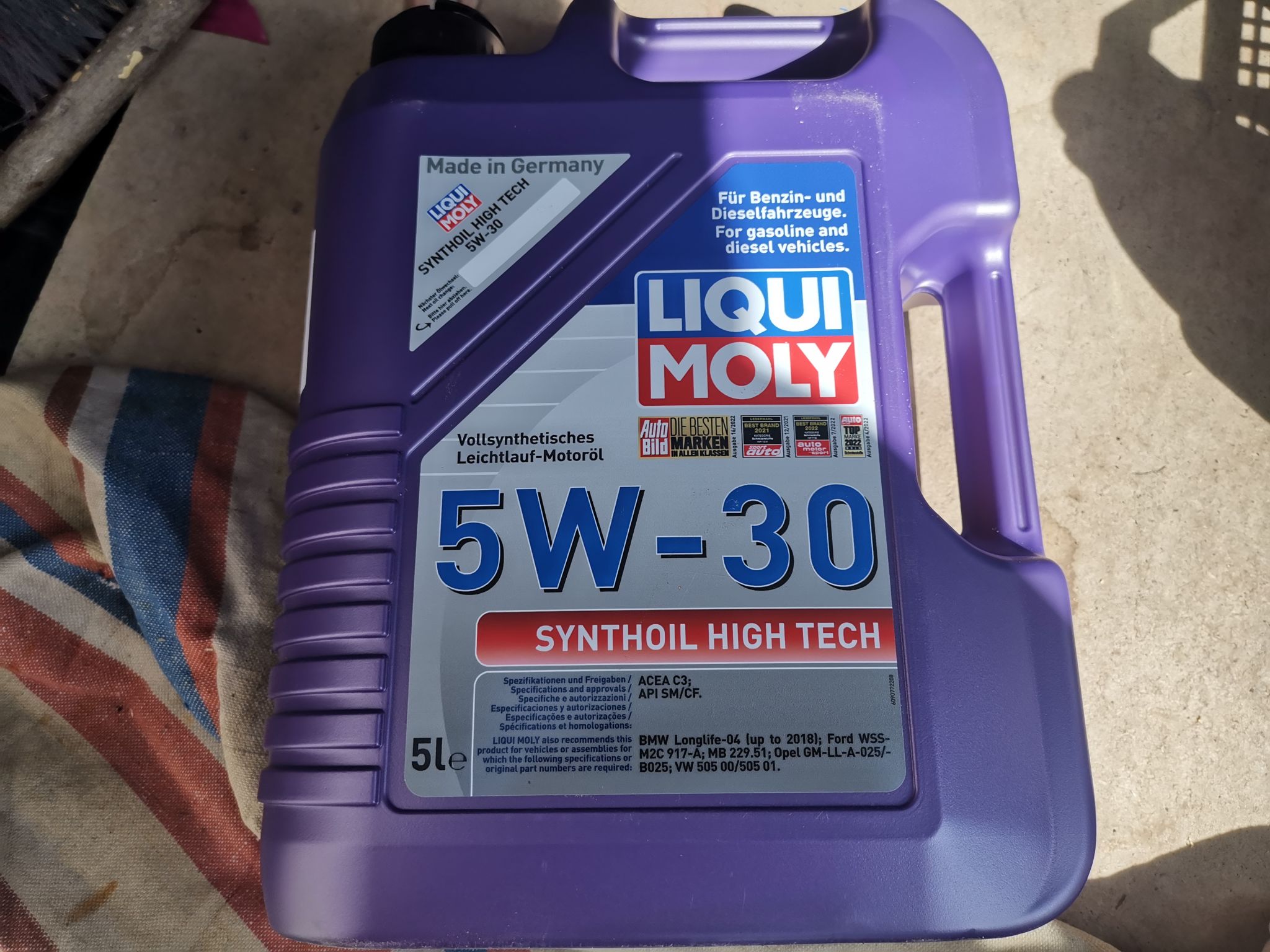 Moly synthoil high tech 5w 30