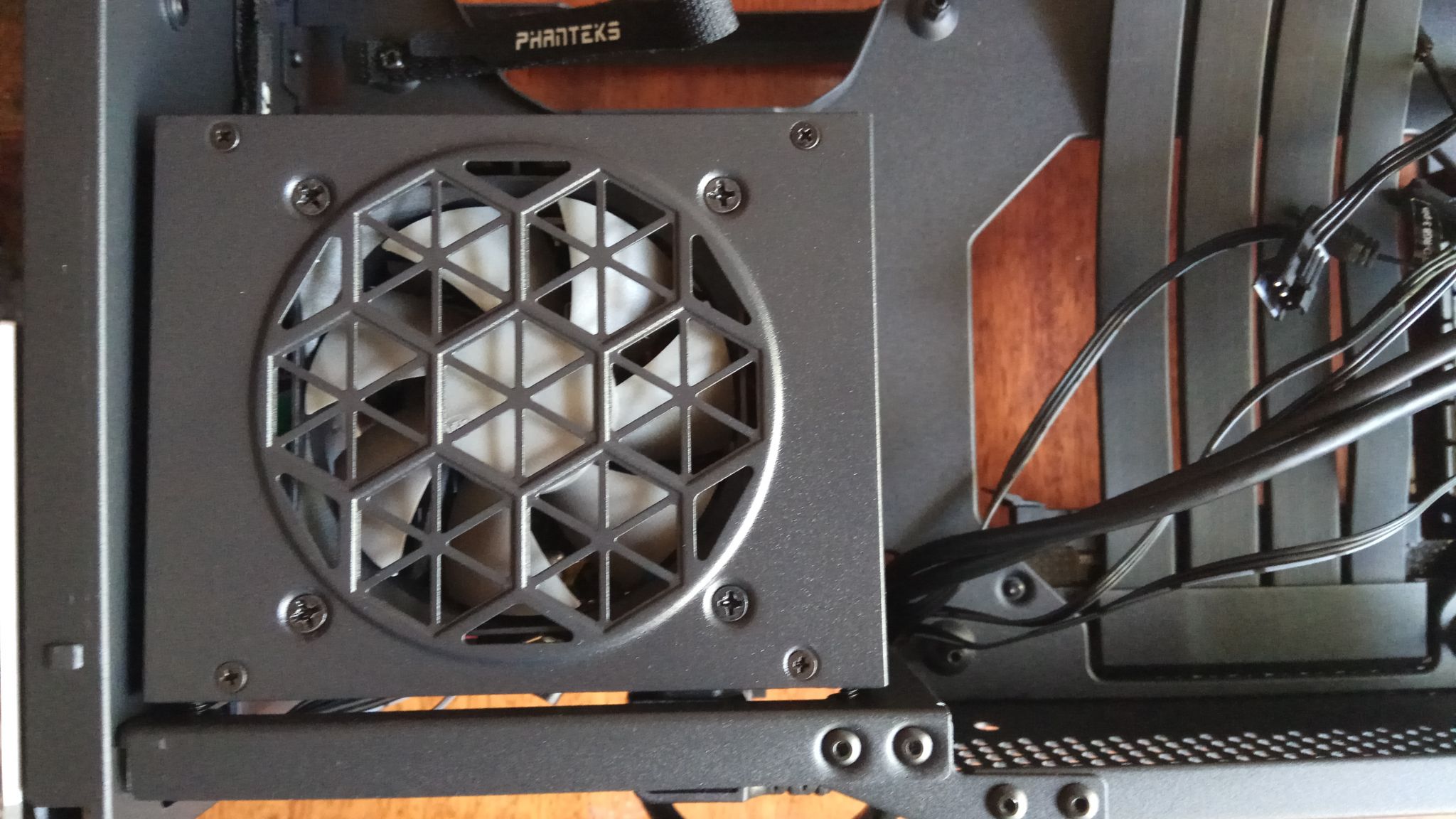 1stplayer steampunk ps 750sp. 1stplayer SFX 750w Platinum. 1stplayer SFX 750w Platinum White.