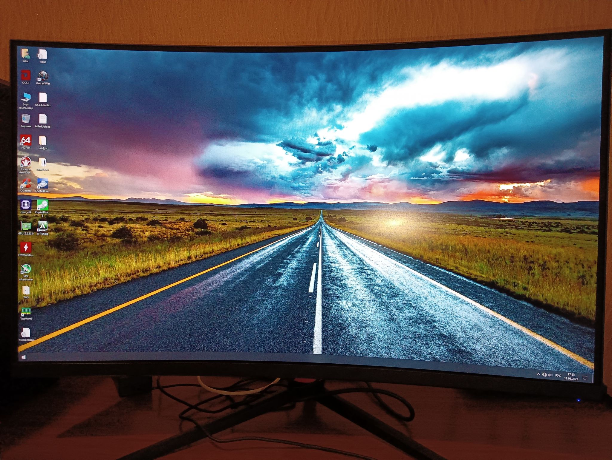 Игровой монитор Classic Solution VG3210PQU (2579732) — купить в ...