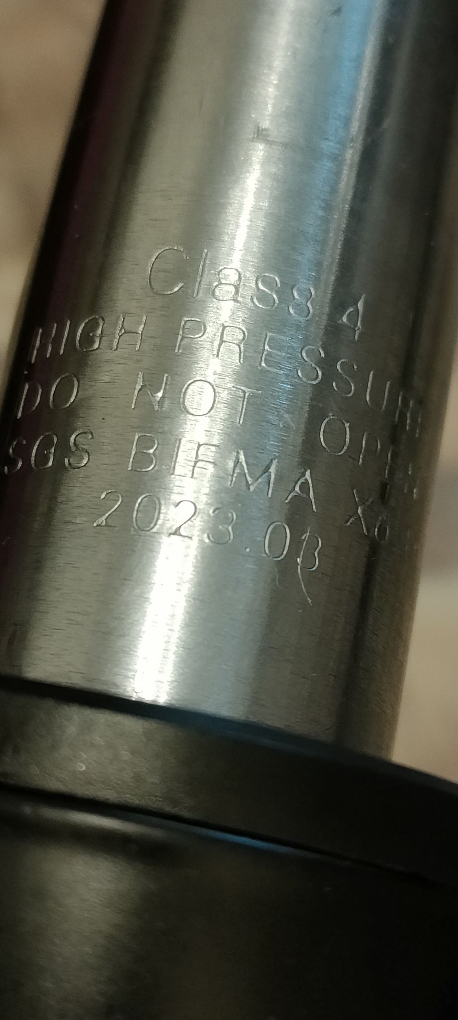 Кресло геймерское Zombie VIKING KNIGHT LT20 FABRIC черный крестовина ...