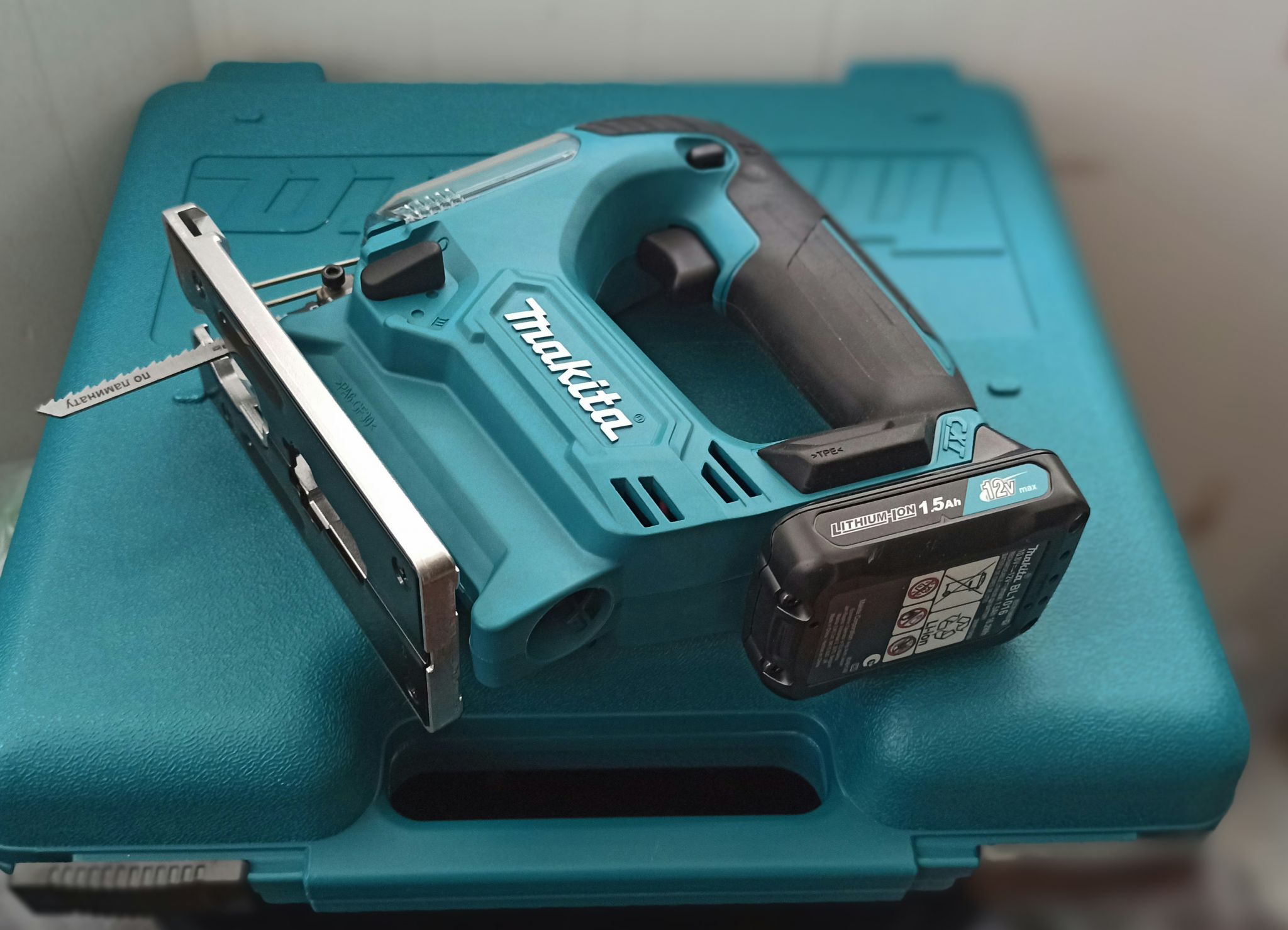 Makita JV101DZ CXT