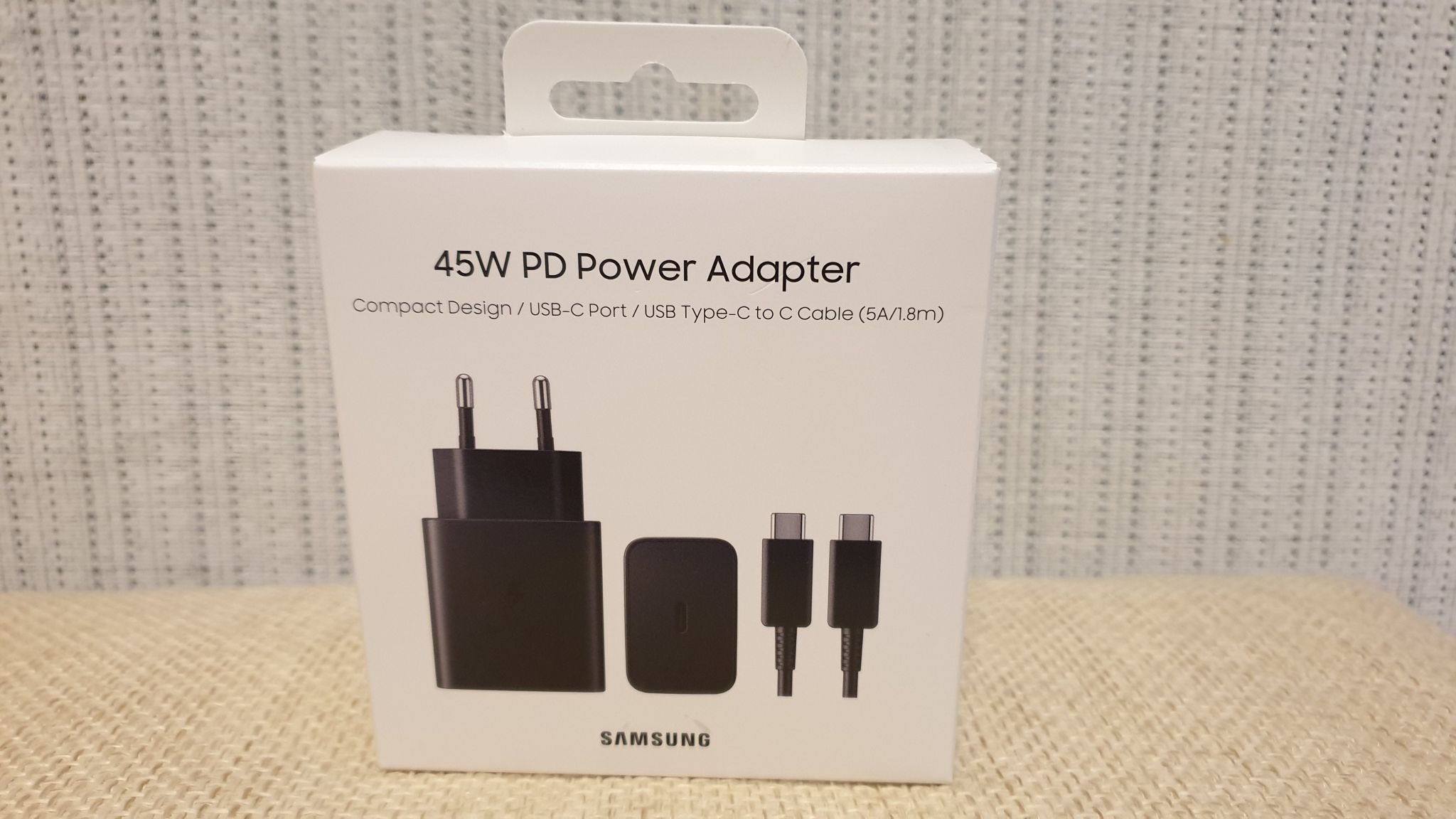 Сетевое зарядное устройство Samsung EP-T4510, 45 Вт, 1,8м, кабель USB-C на  USB-C, черный EP-T4510XBEGWW — купить по низкой цене в интернет-магазине  ОНЛАЙН ТРЕЙД.РУ