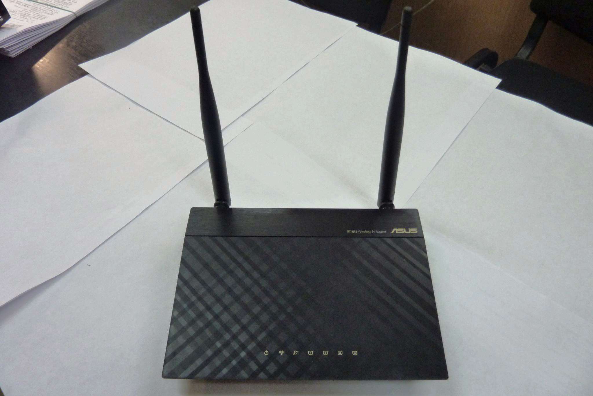 роутер rt n12 vp b1. Wi-fi роутер asus rt-n12. маршрутизатор asus rt-n12 n300. роутер rt n12 vp b1. роутер rt n12 vp b1.