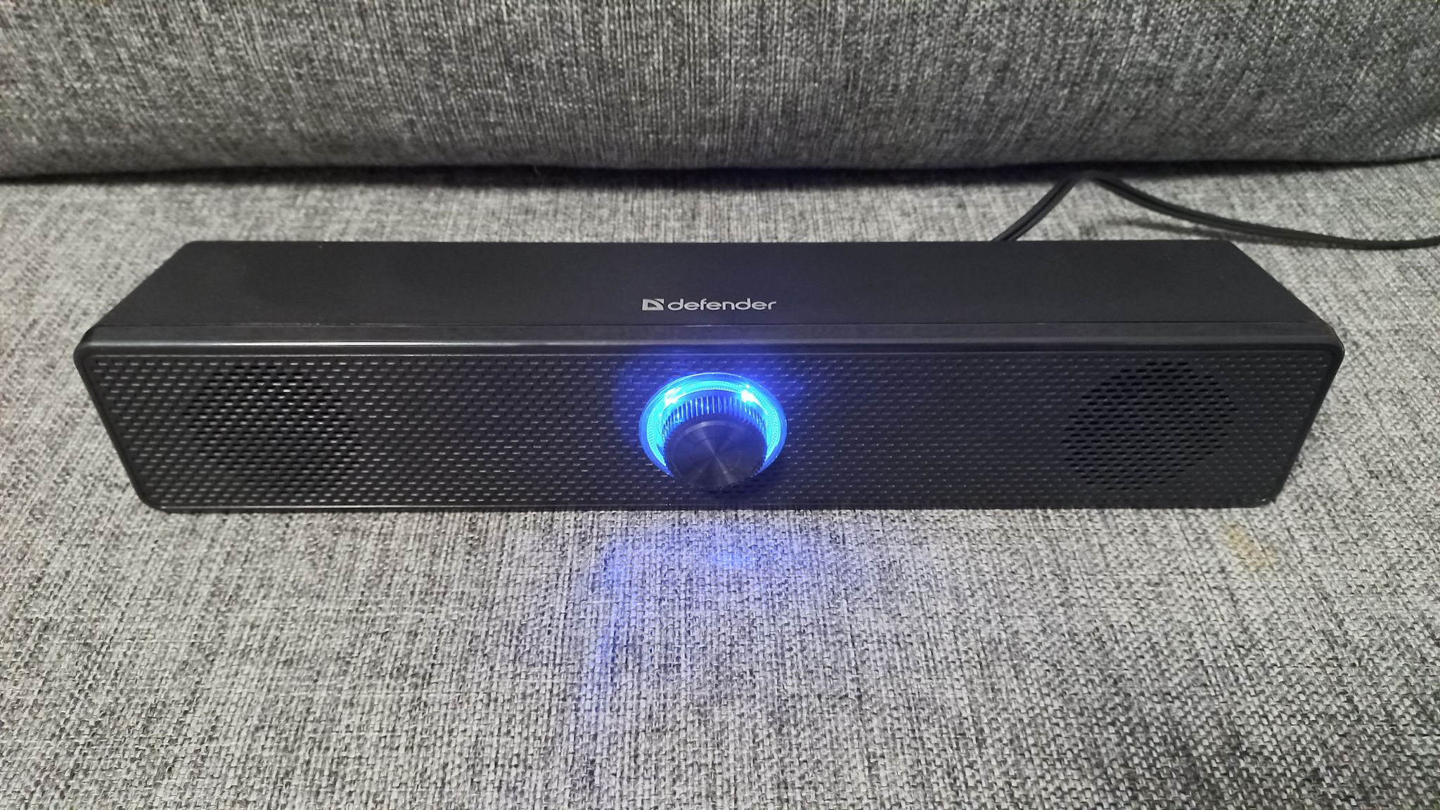Саундбар DEFENDER Z2 черный 65102 DEFENDER — купить по низкой цене в ...