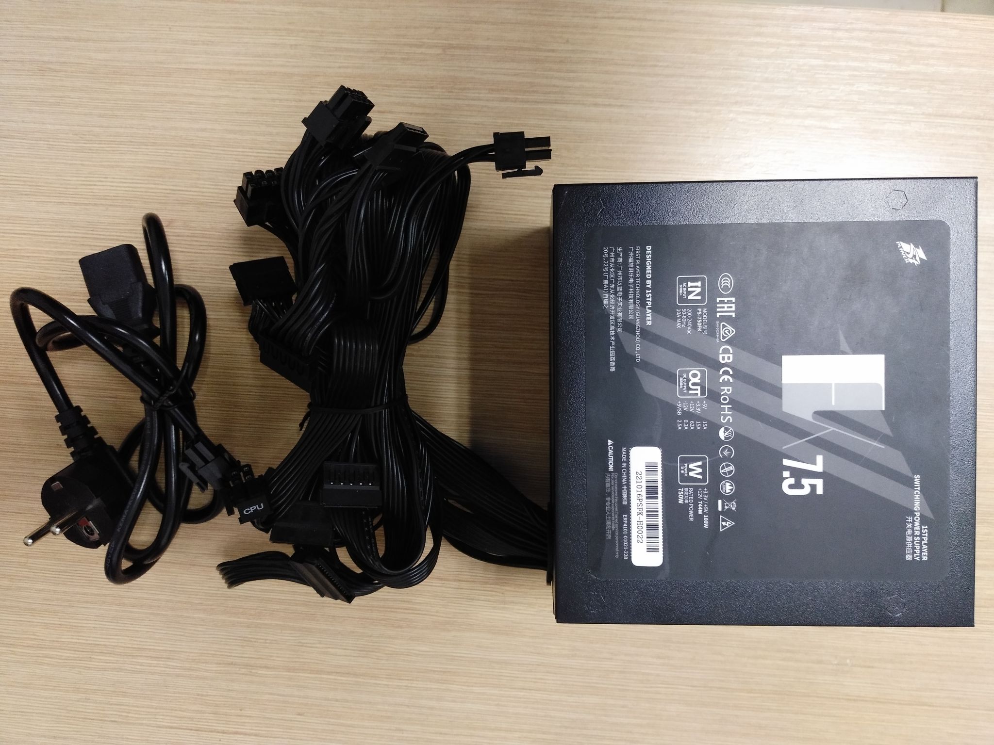 Блок питания 1STPLAYER FK, 750W (PS-750FK) — купить по низкой цене в ...