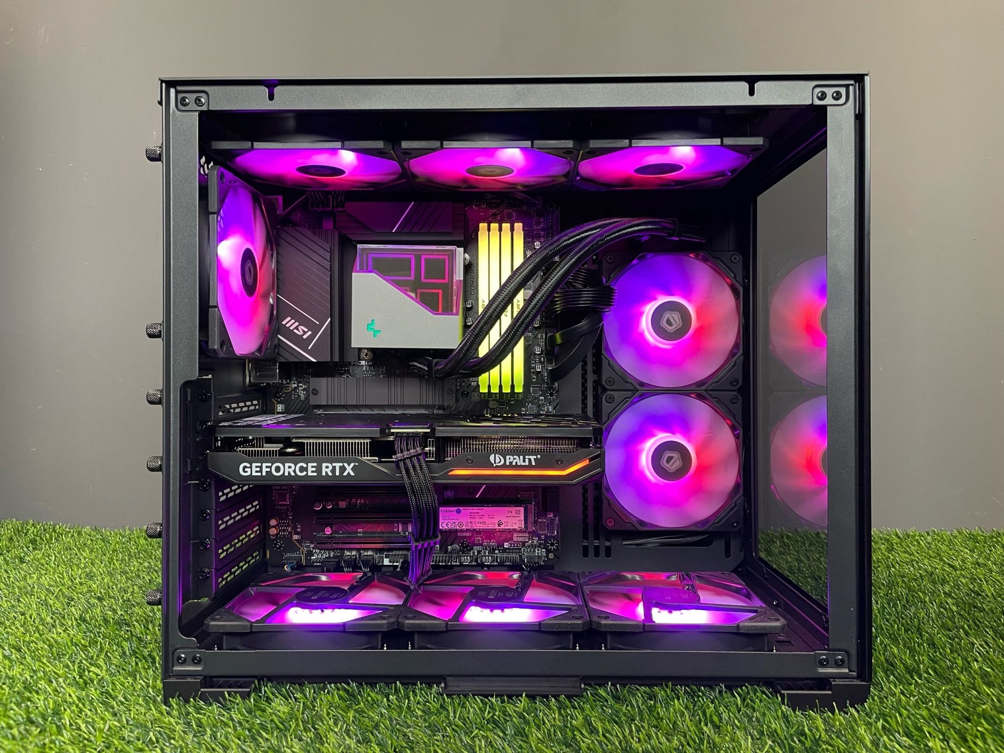 Корпус LIAN LI PC-O11 Dynamic Mini Black G99.O11DMI-X.00 — купить по ...