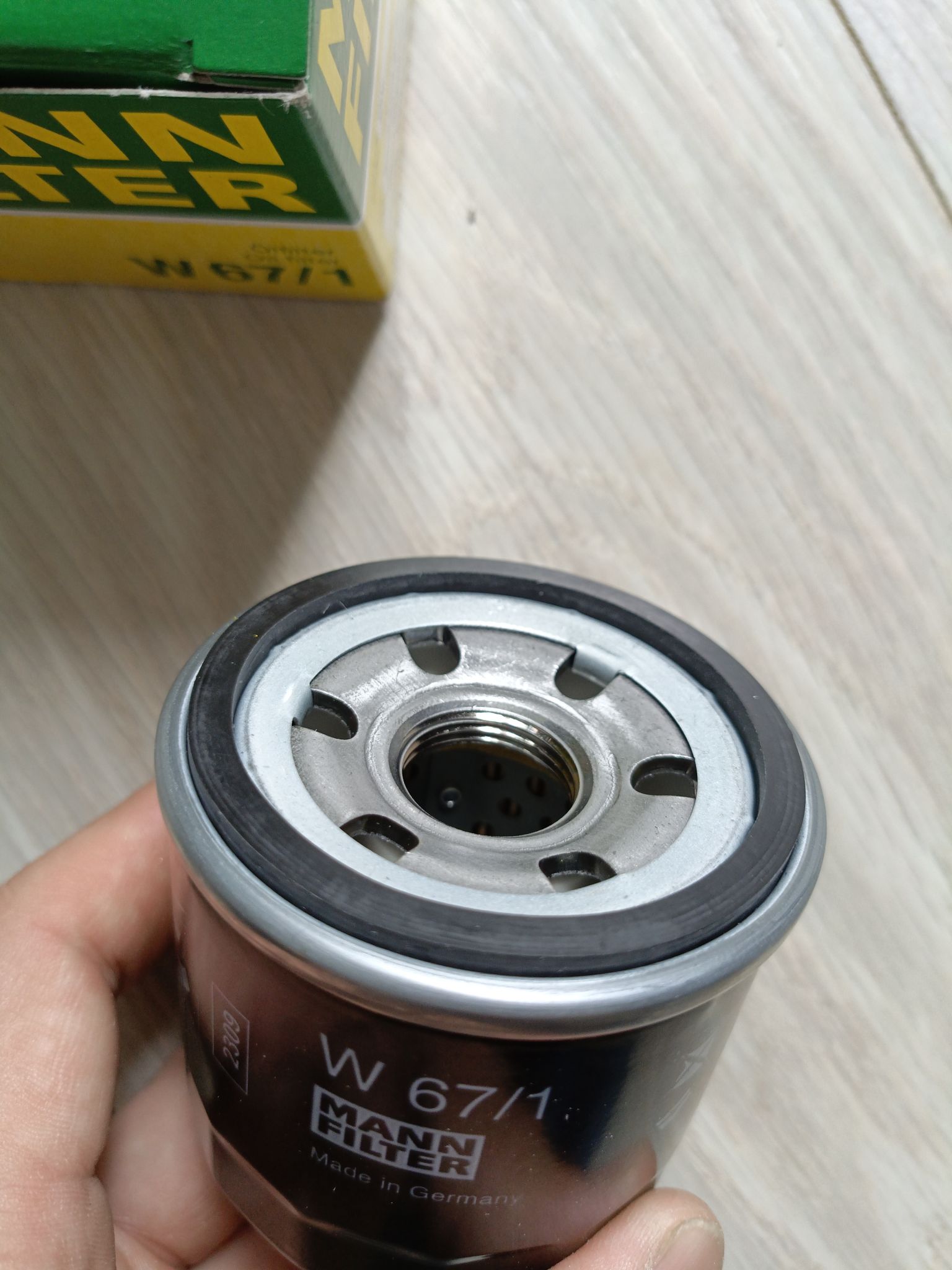Фильтр масляный MANN-FILTER W67/1 Mazda, Kia, Nissan (W671)
