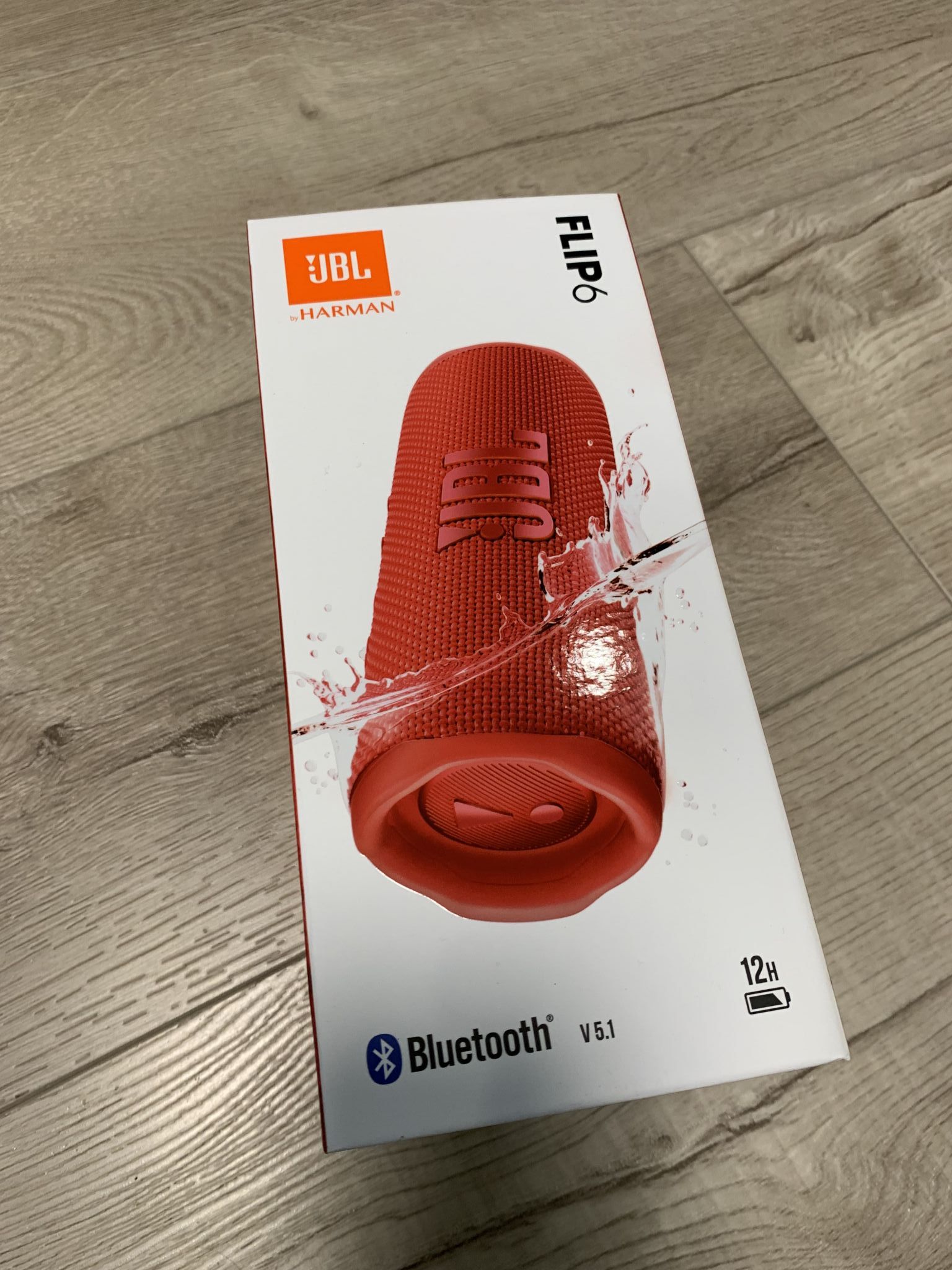 Колонка JBL Flip 6 red JBLFLIP6RED — купить по низкой цене в