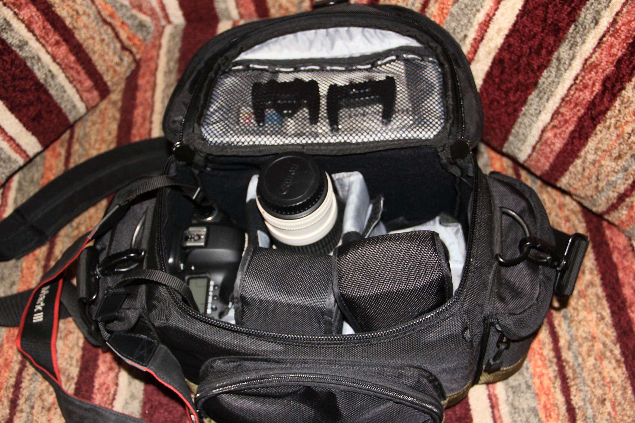 Canon Deluxe gadget Bag 10eg