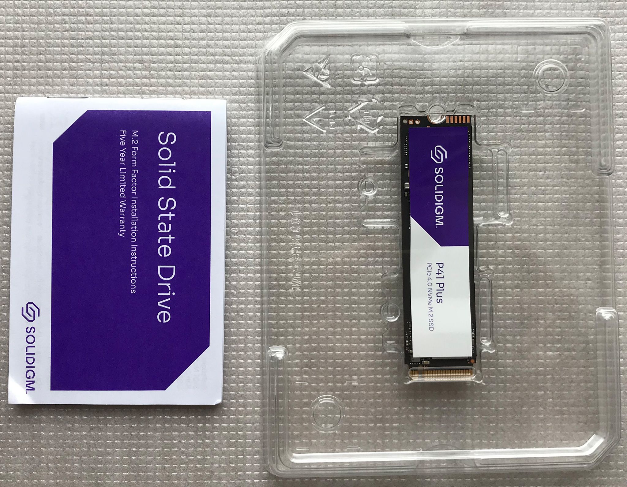 SSD диск SOLIDIGM (Intel) P41 Plus, 1000Gb, M.2 2280, PCIe 4.0 x4