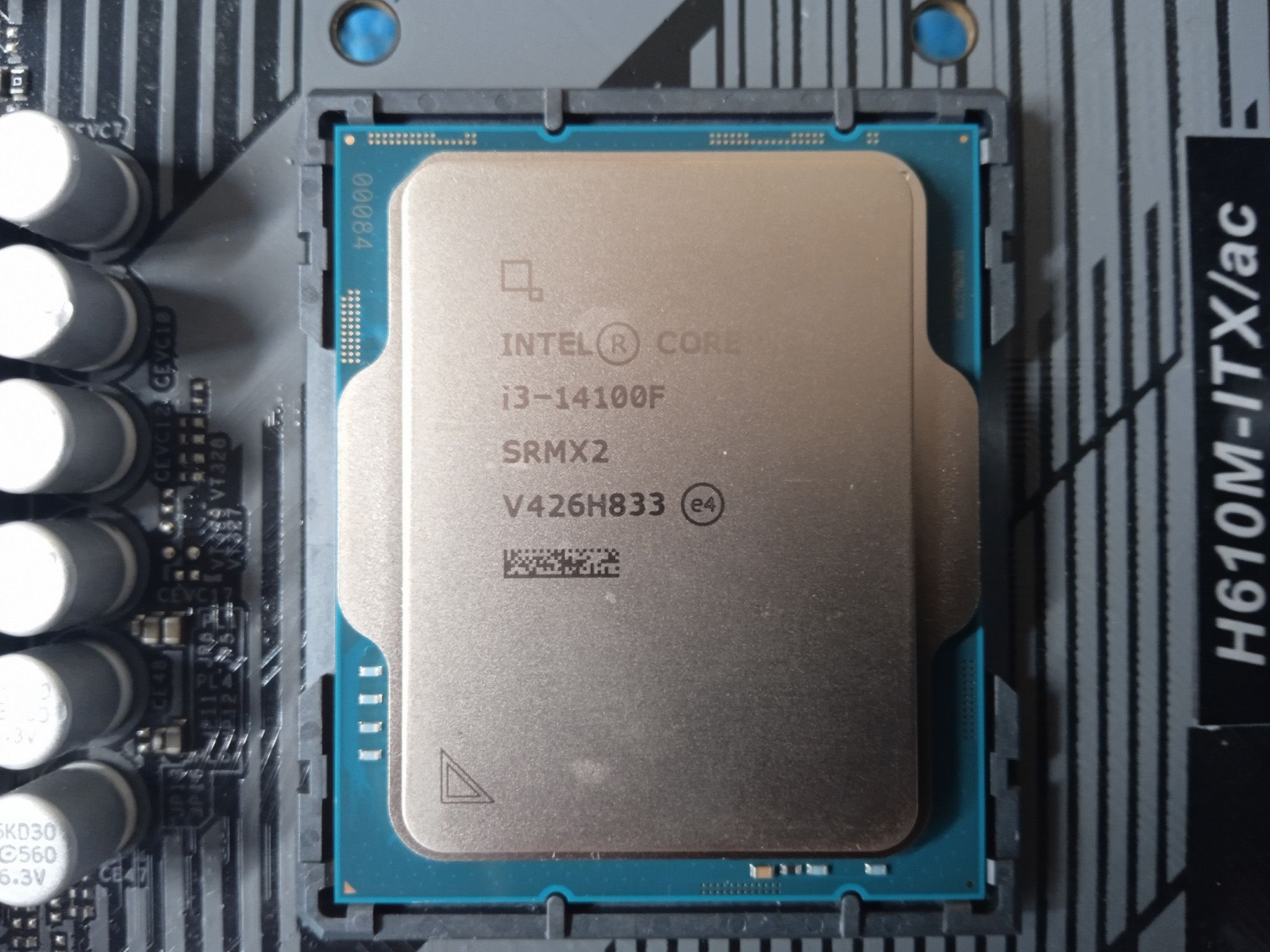 Процессор INTEL Core i3-14100F LGA1700 OEM (CM8071505092207