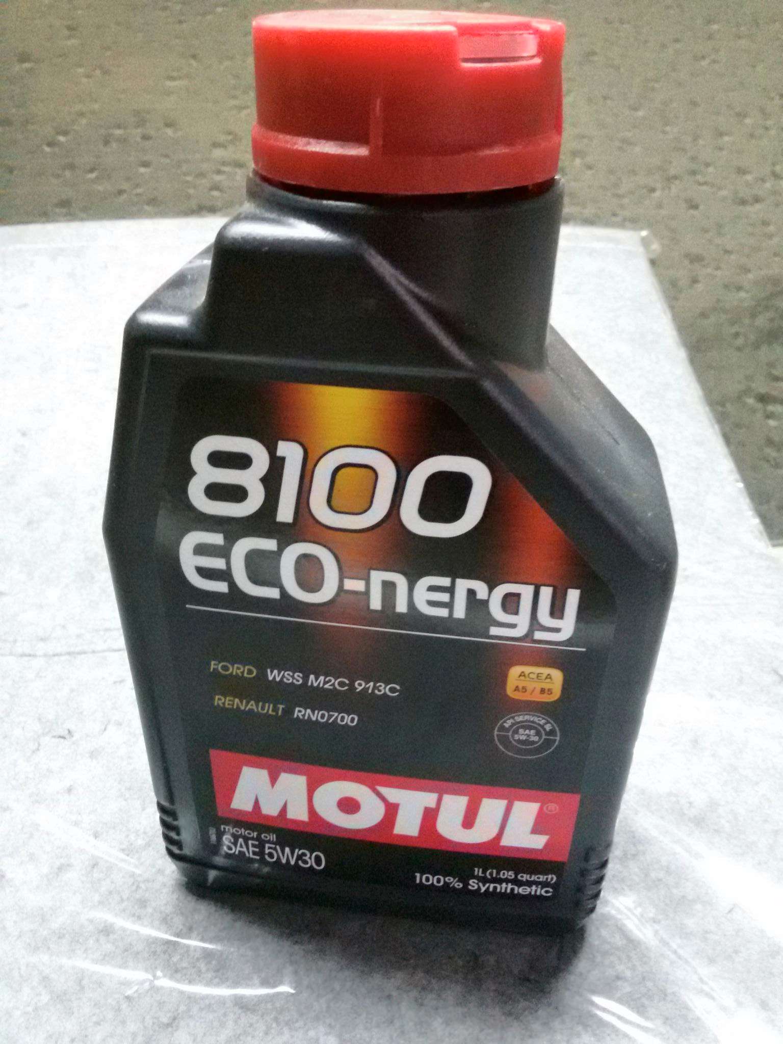Мотюль масло 5 литров. Motul Eco-NERGY 5w-30. Motul 8100 Eco-NERGY 5w-30 синтетическое 1 л. Motul 8100 Eco-NERGY 5w30. Мотюль эко Энерджи 8100 5w30.