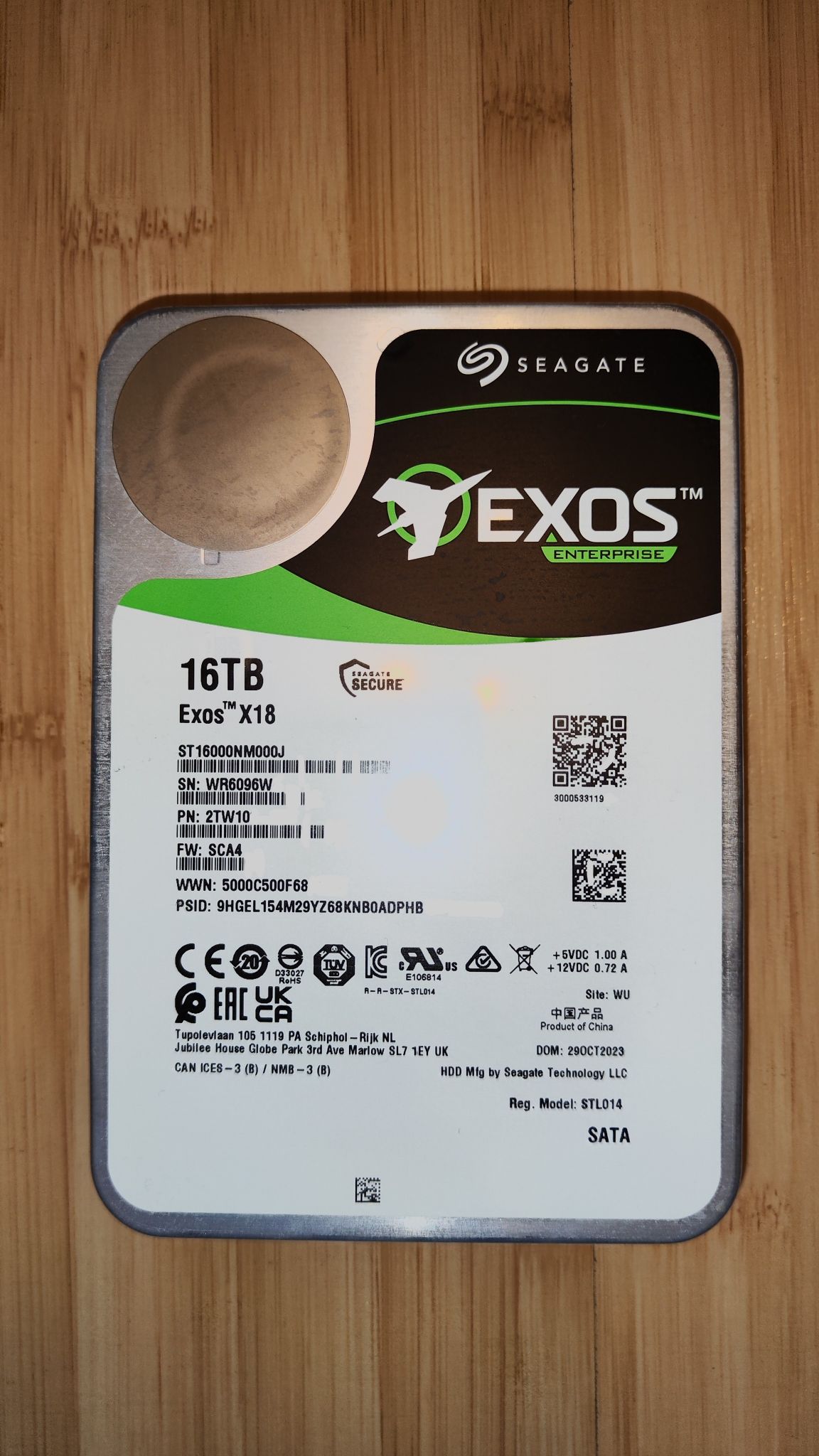 Жесткий диск SEAGATE Exos X18 enterprise ST16000NM000J 3.5 16.0Tb