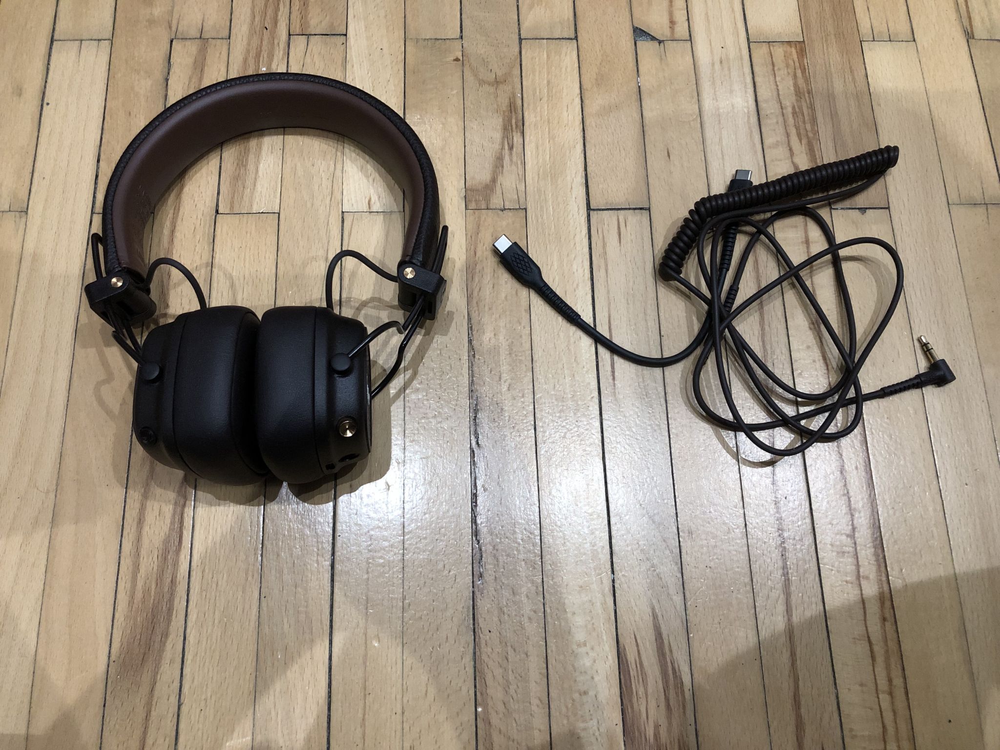 Беспроводные наушники Marshall Major V Bluetooth, коричневый ZD