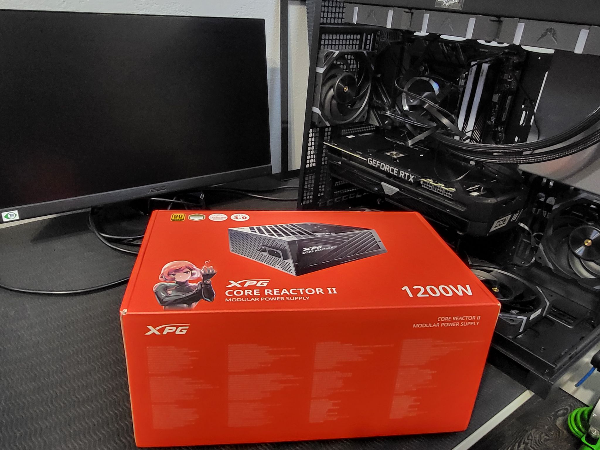 Блок питания XPG CORE REACTOR II, 1200W, 80+ Gold, ATX3.0