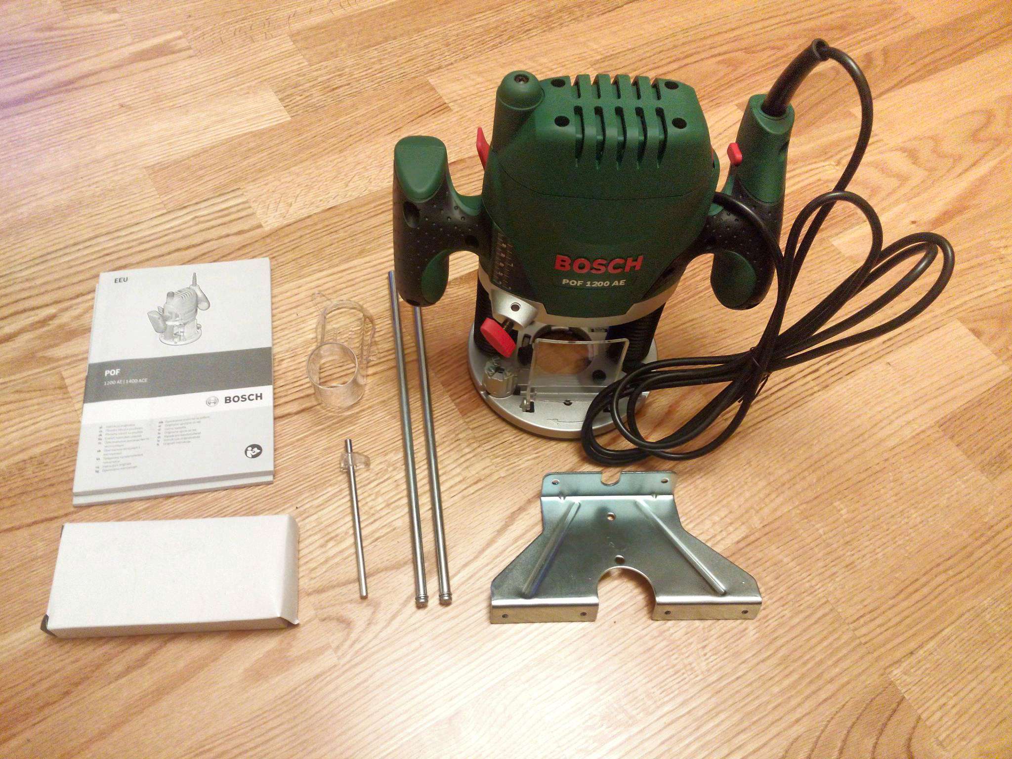 Bosch POF 1200 AE