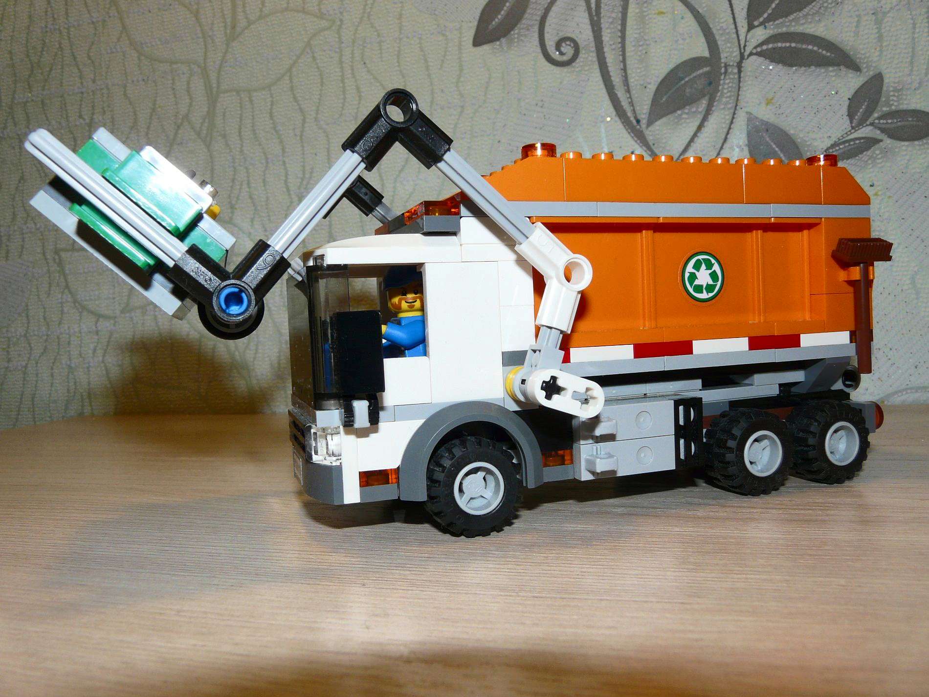 Конструктор LEGO® City 60118 Мусоровоз — купить в интернет-магазине ...