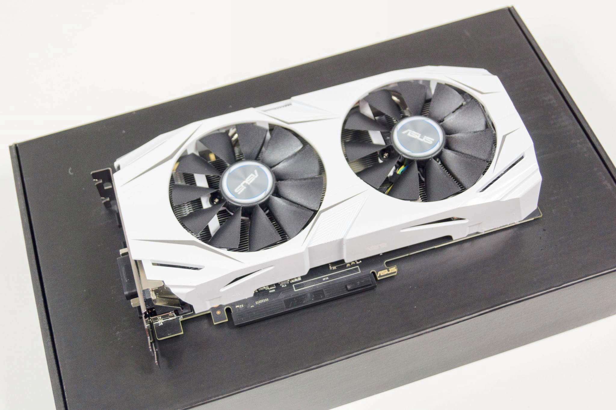 Gtx 1070 white sales