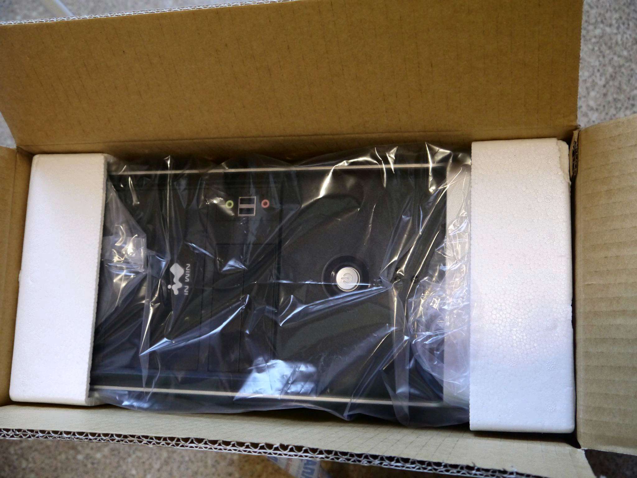 Корпус INWIN EAR002 ATX 6100785 450 Вт — купить по низкой цене в ...