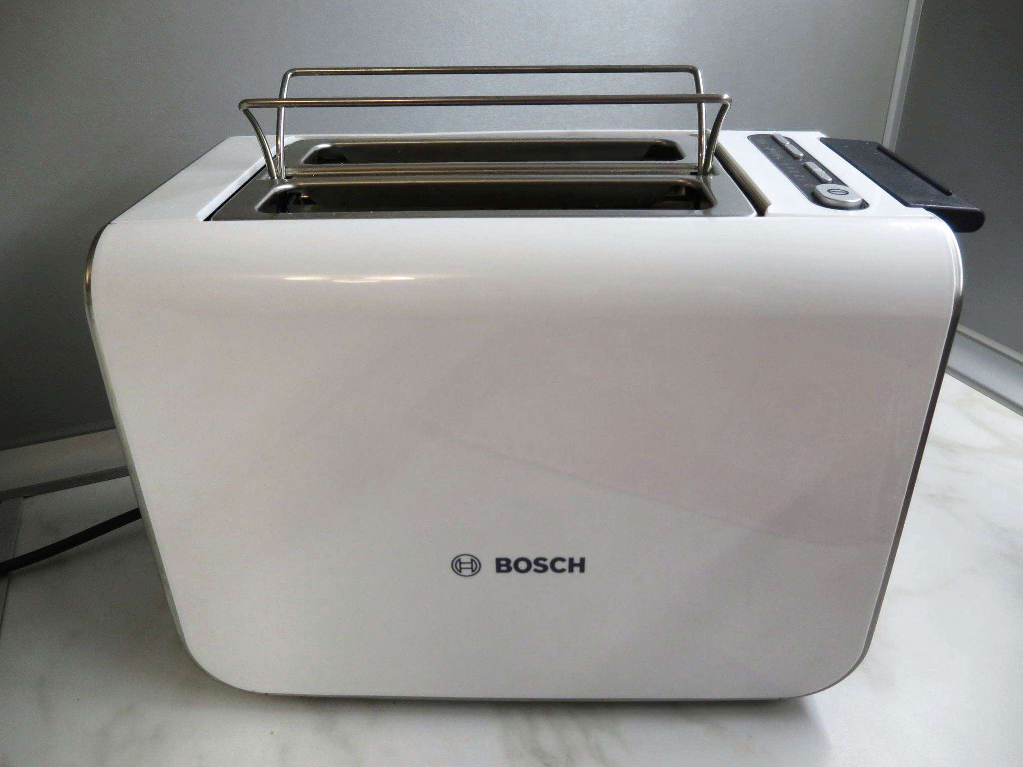 Купить тостер bosch. Тостер бош тат 8611. Bosch тостер fd87. Bosch tat 8613. Тостер Bosch tat7403, черный.