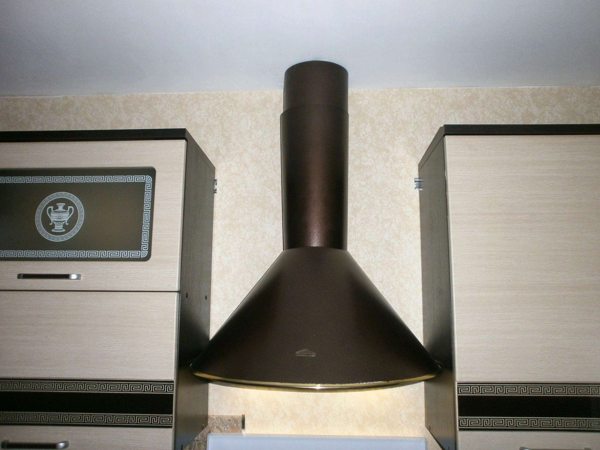купольная вытяжка на кухню с отводом в вентиляцию