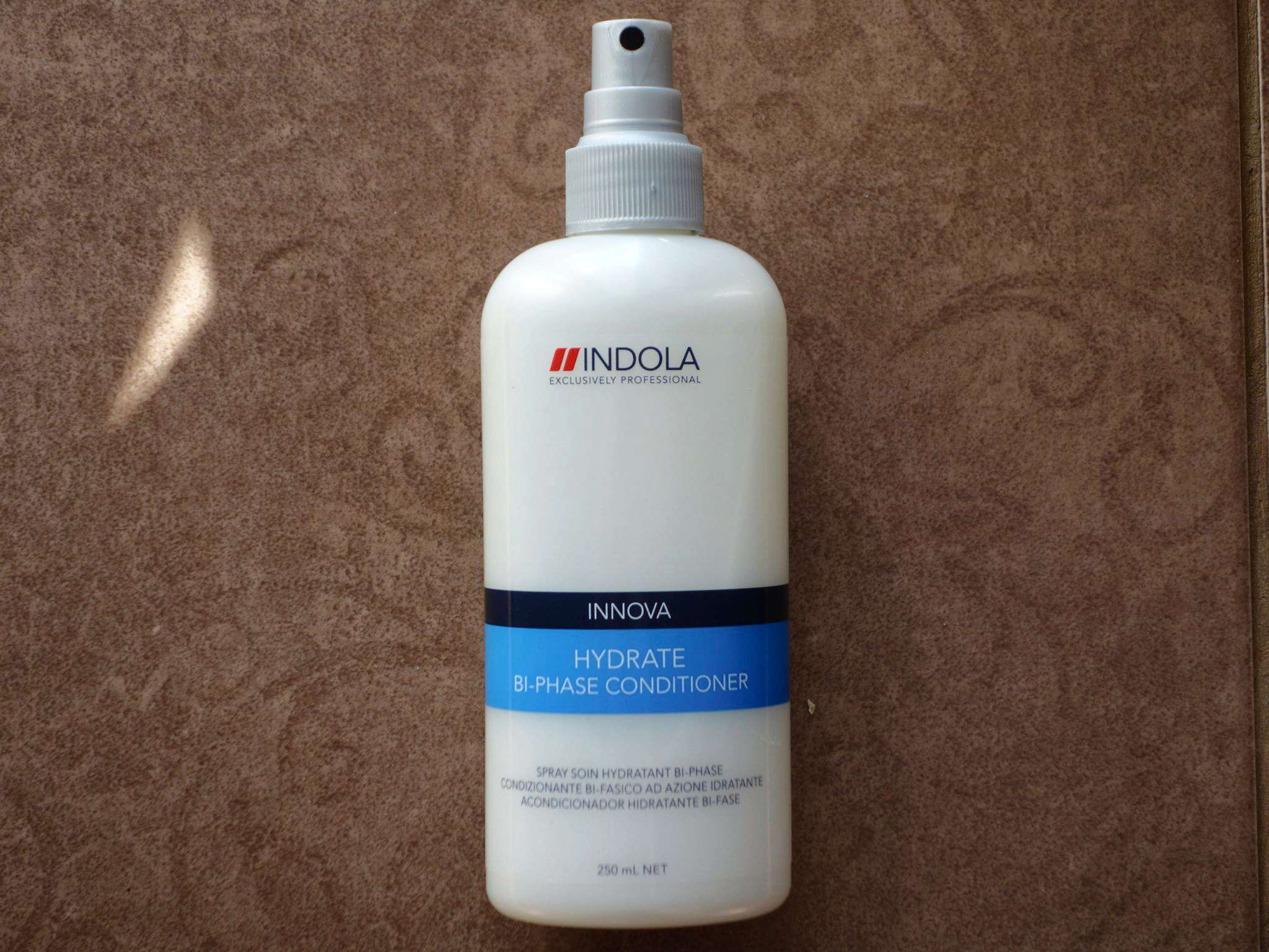 Indola 44 кондиционер для окрашенных волос hydrating colour conditioner